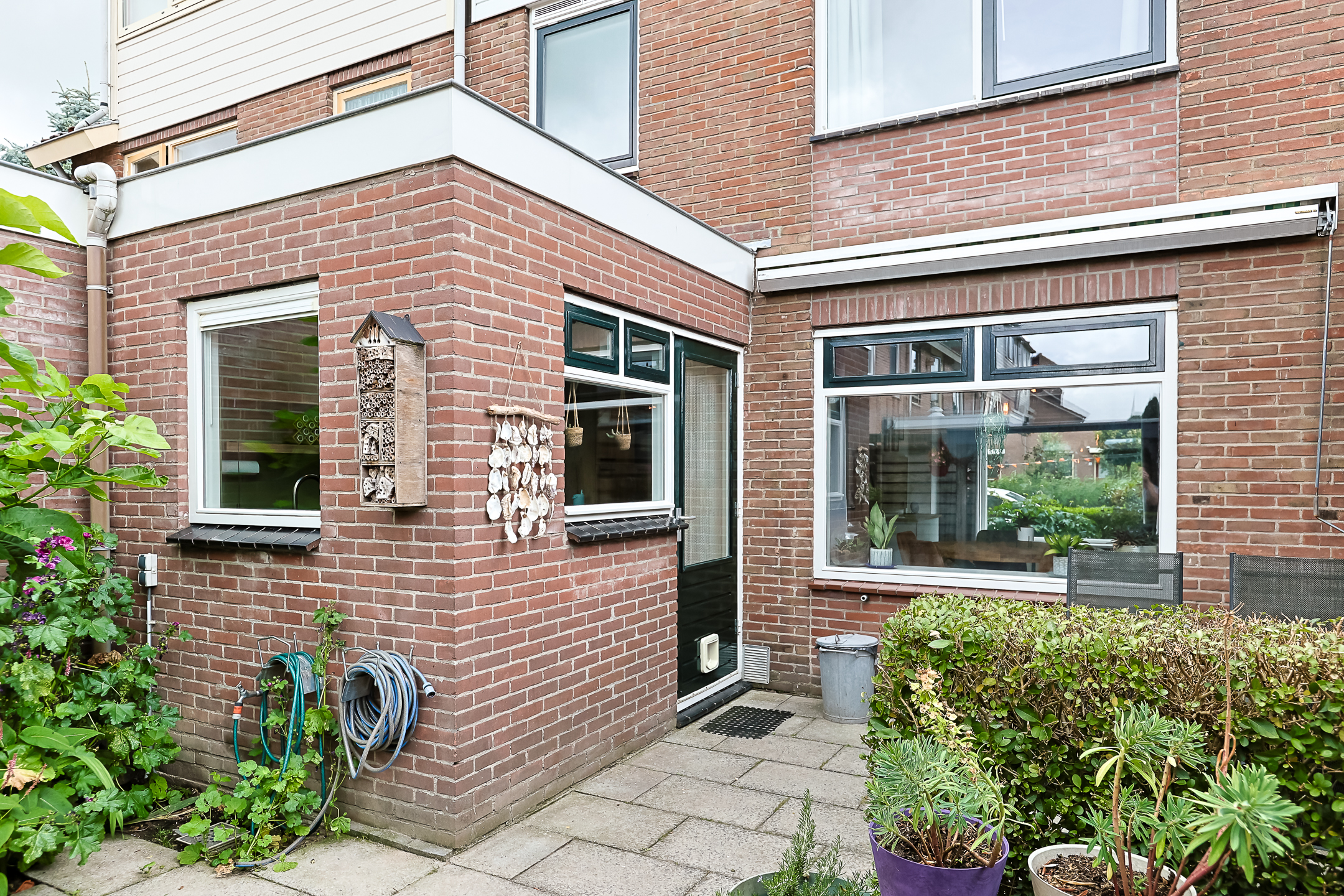 Eengezinswoning Tussenwoning Kerklaan 37, Koudekerk aan den Rijn