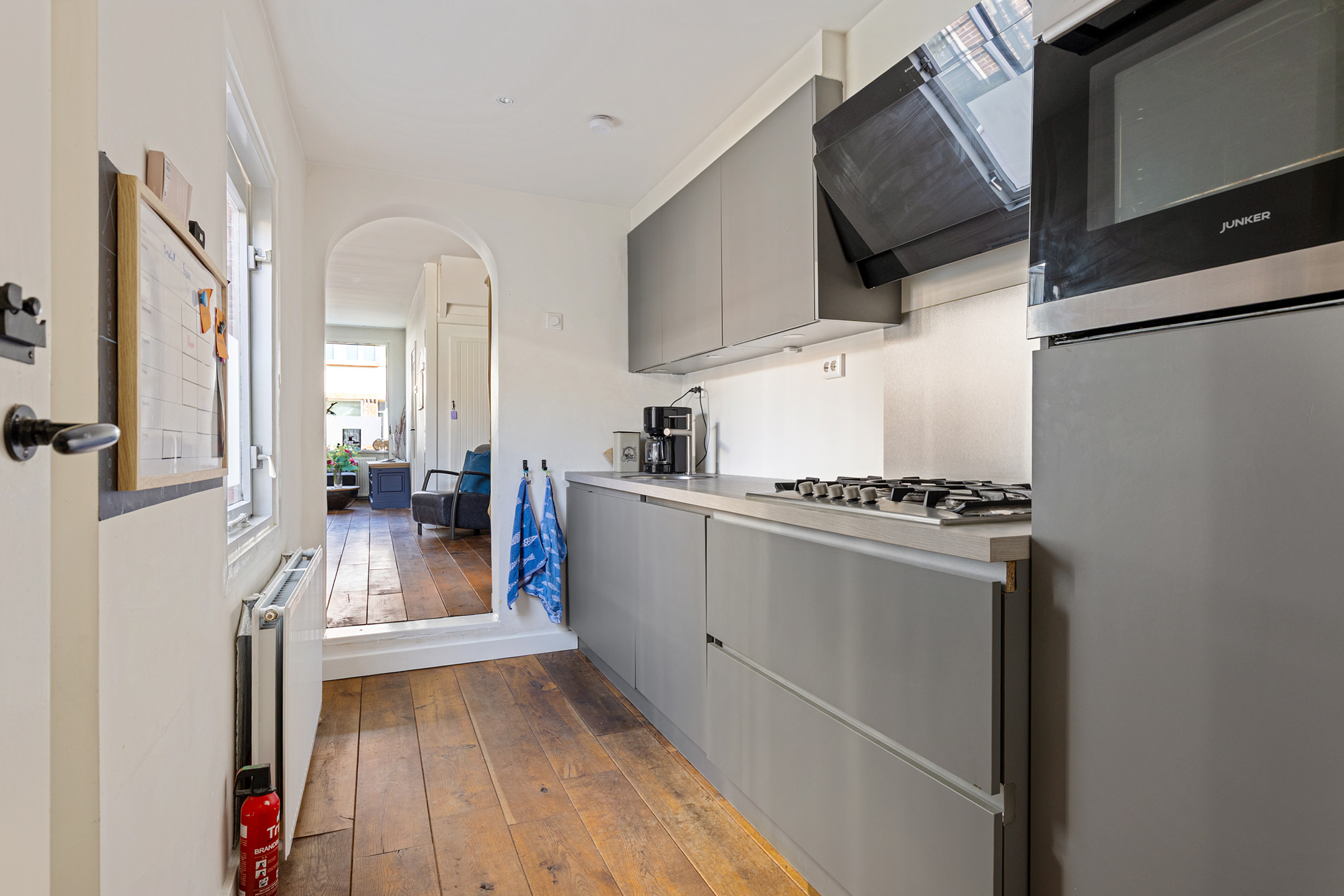 Eengezinswoning Tussenwoning Leliestraat 22, Alphen aan den Rijn