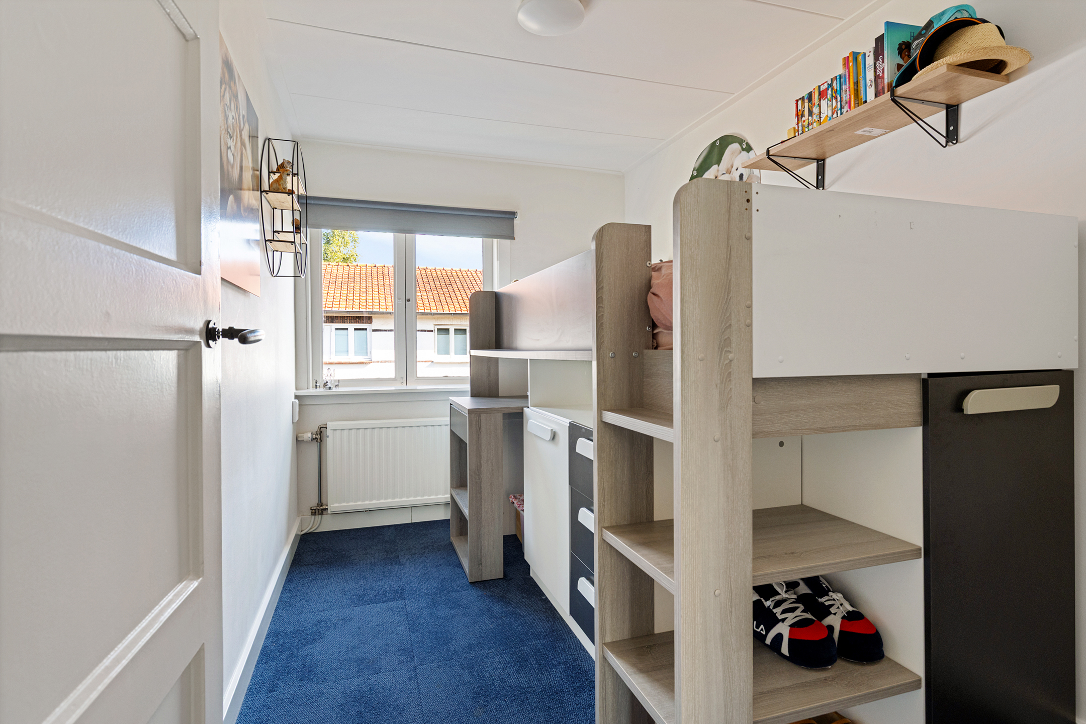 Eengezinswoning Tussenwoning Leliestraat 22, Alphen aan den Rijn