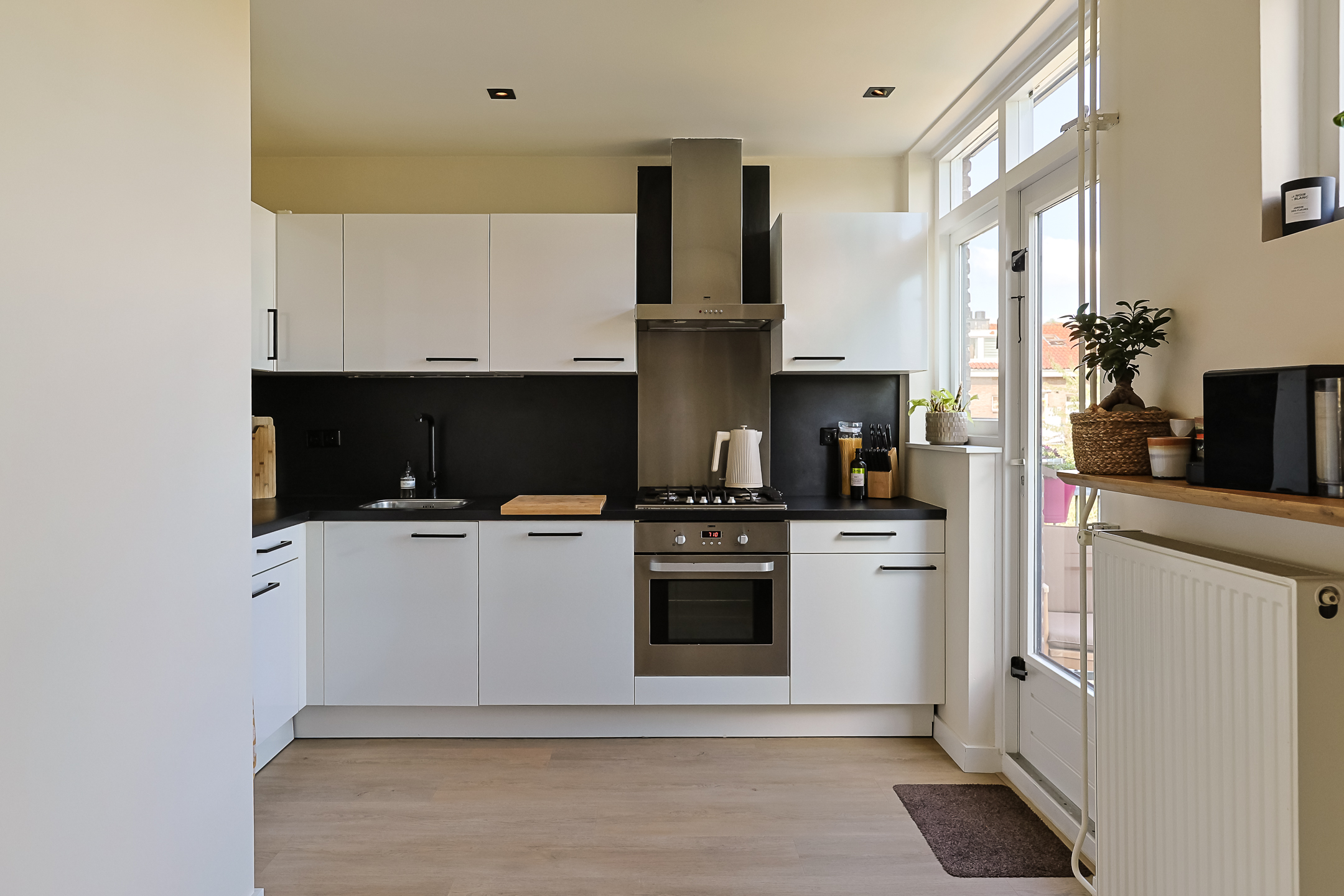 Portiekflat Appartement Willem De Zwijgerlaan 12, Alphen aan den Rijn