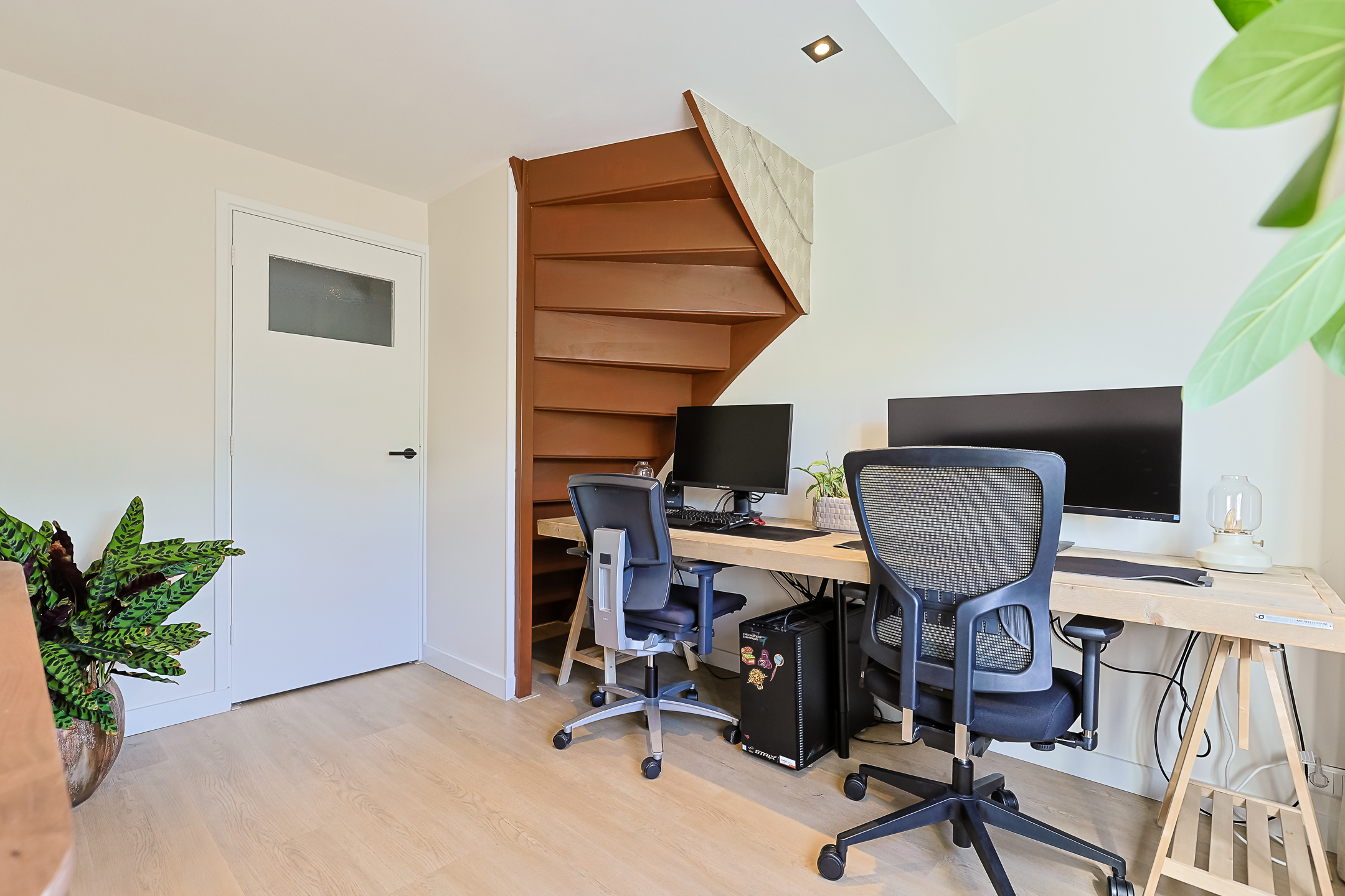 Portiekflat Appartement Willem De Zwijgerlaan 12, Alphen aan den Rijn