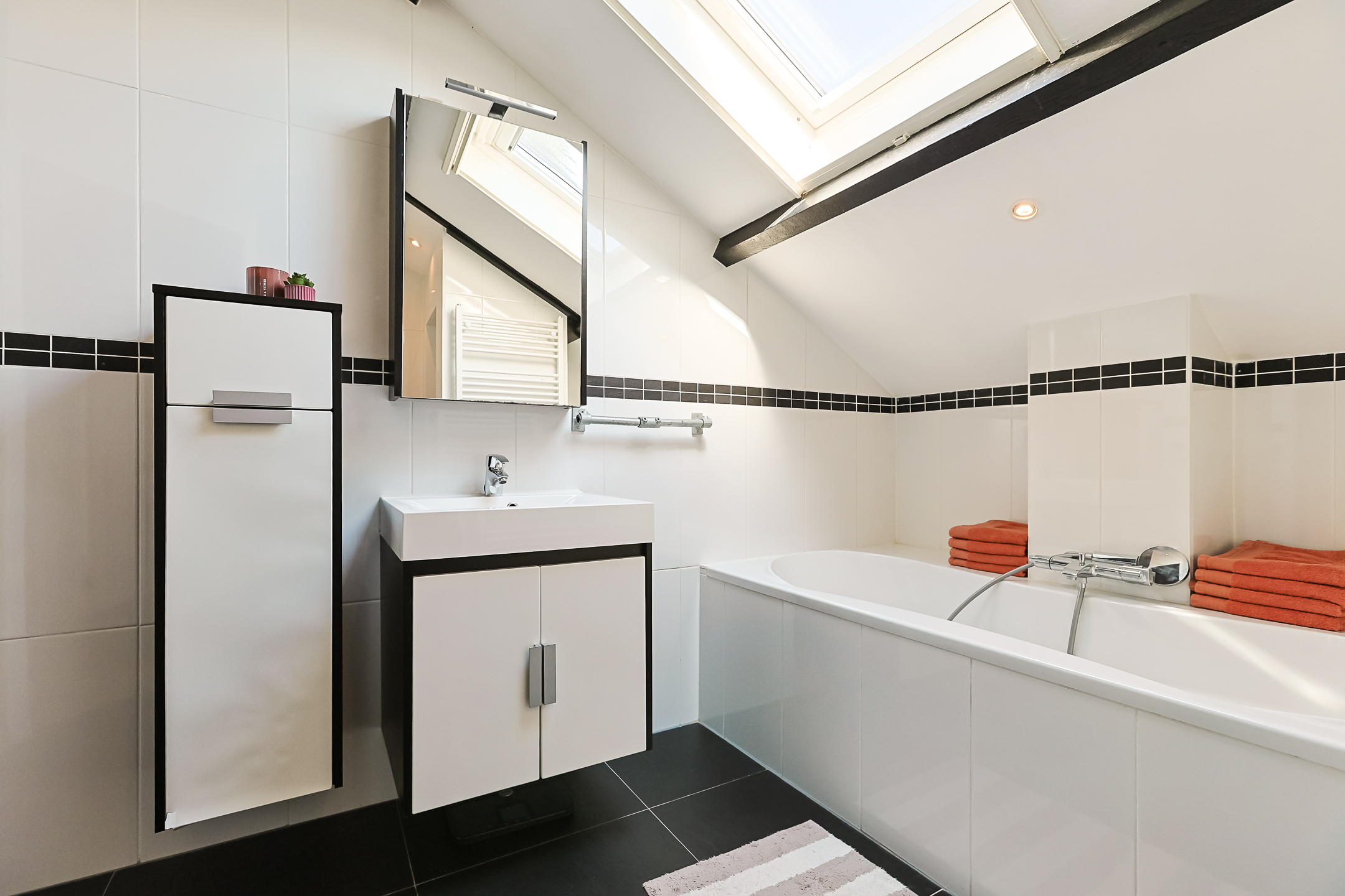 Portiekflat Appartement Willem De Zwijgerlaan 12, Alphen aan den Rijn