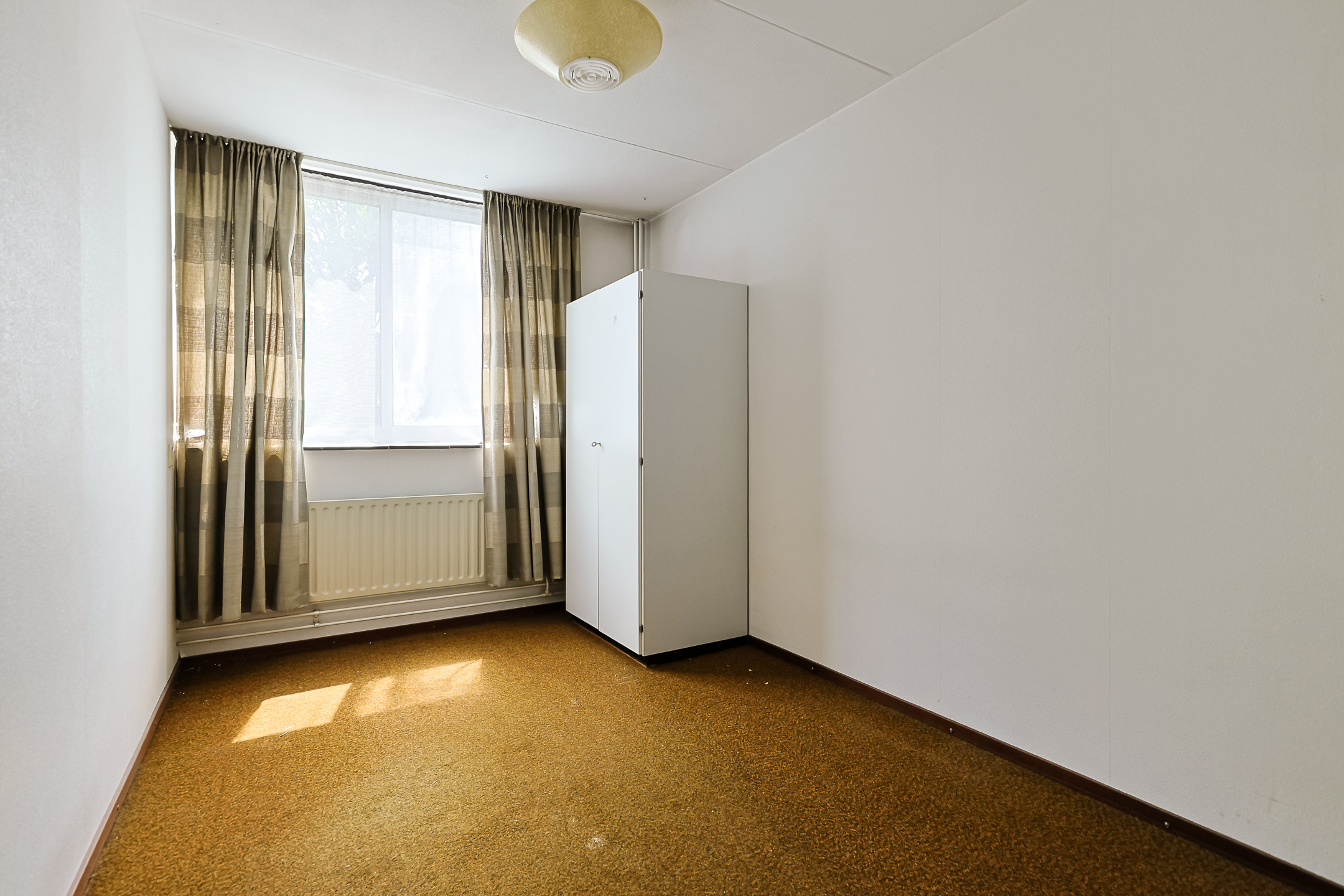 Eengezinswoning Geschakelde woning De Tas 16, Koudekerk aan den Rijn