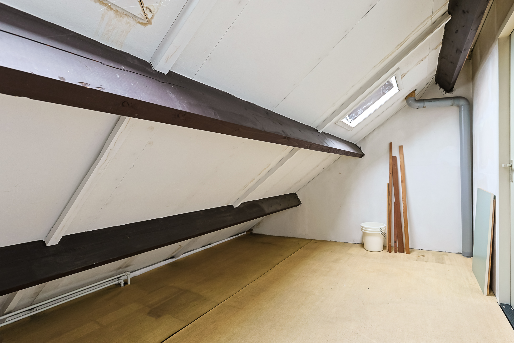 Eengezinswoning Geschakelde woning De Tas 16, Koudekerk aan den Rijn