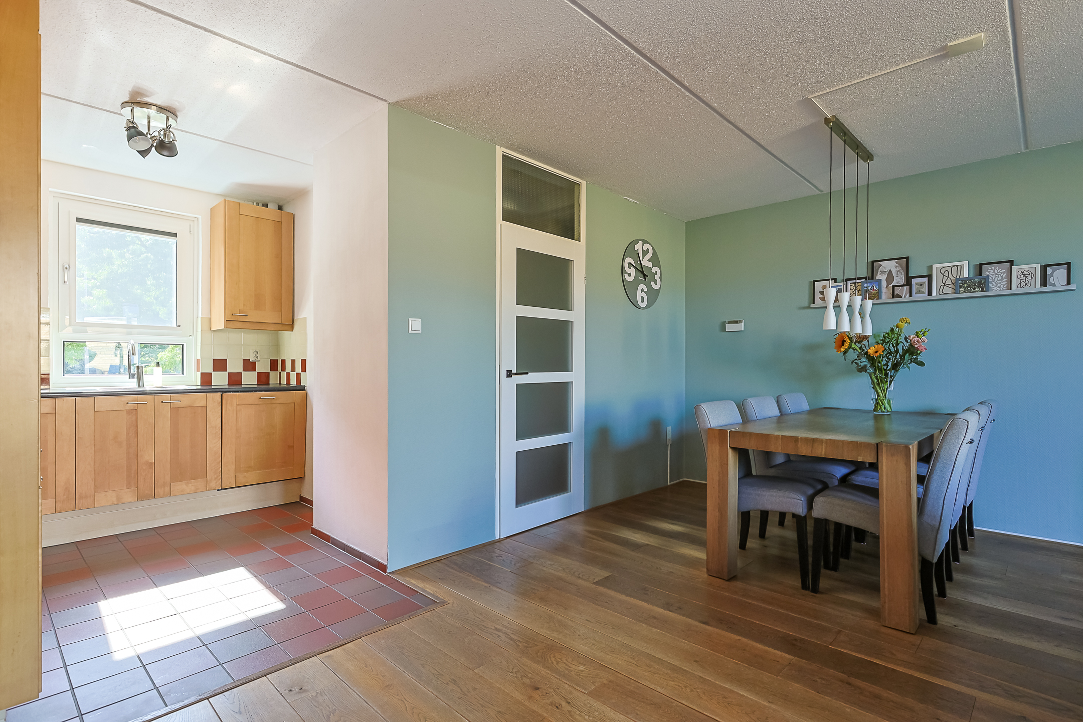 Eengezinswoning Tussenwoning Leeuwenburg 73, Alphen aan den Rijn