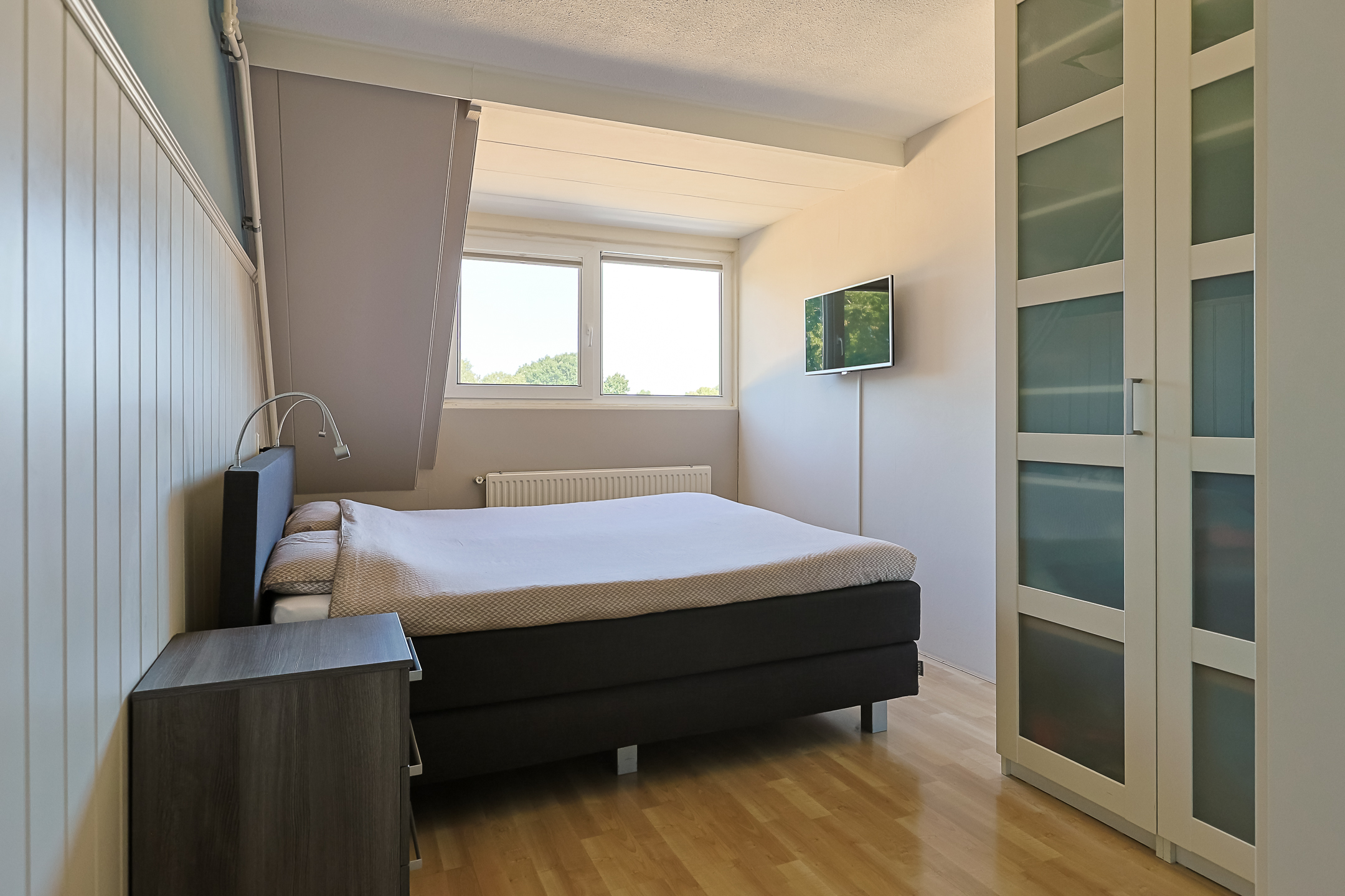 Eengezinswoning Tussenwoning Leeuwenburg 73, Alphen aan den Rijn