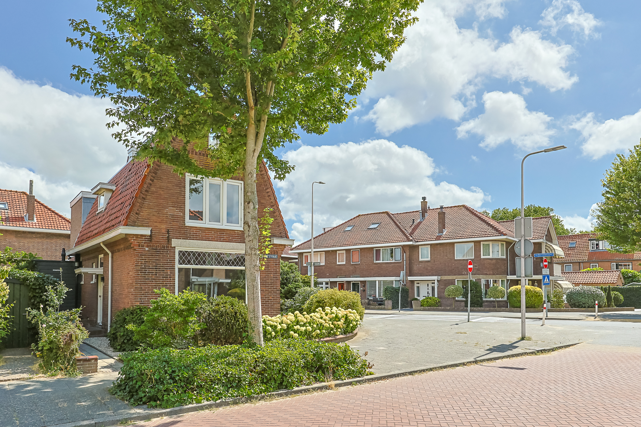 Eengezinswoning Vrijstaande woning Bloemhofstraat 2A, Alphen aan den Rijn