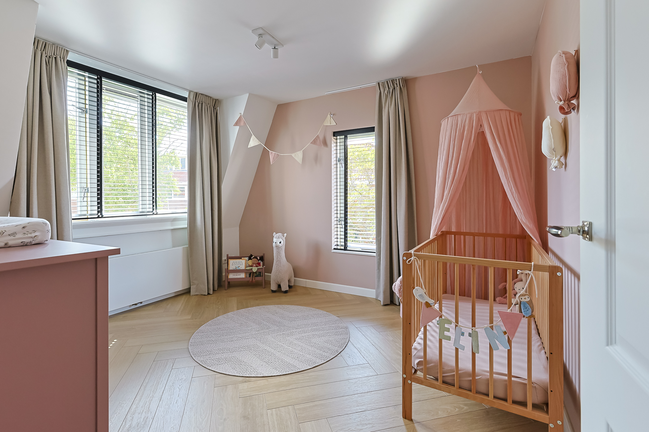 Eengezinswoning Vrijstaande woning Bloemhofstraat 2A, Alphen aan den Rijn