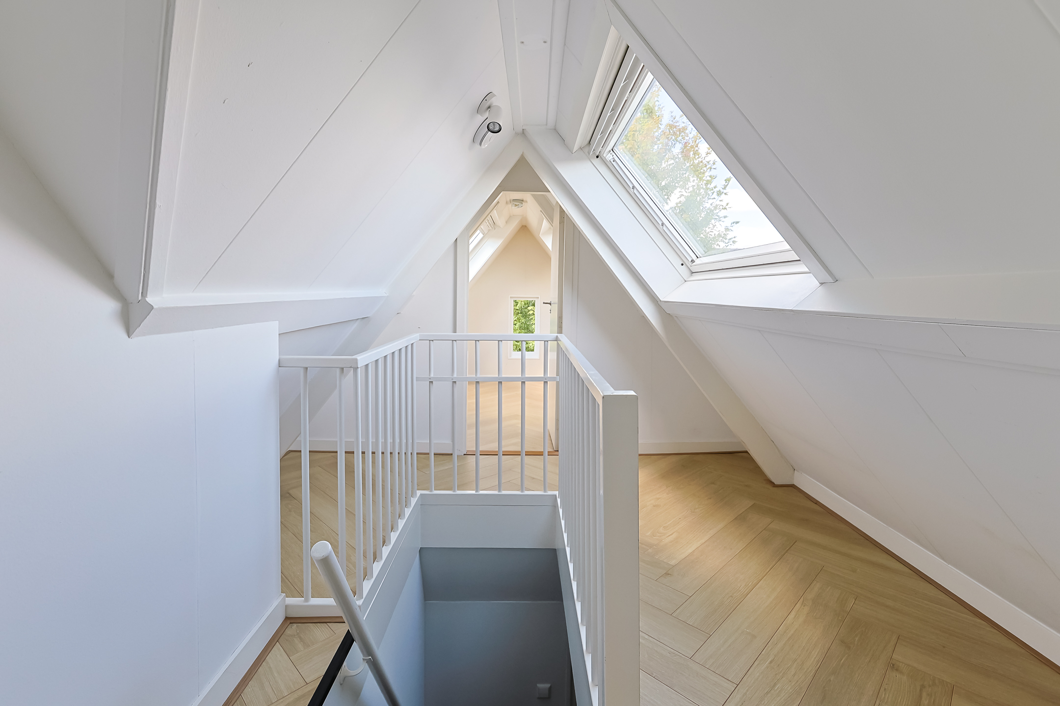 Eengezinswoning Vrijstaande woning Bloemhofstraat 2A, Alphen aan den Rijn