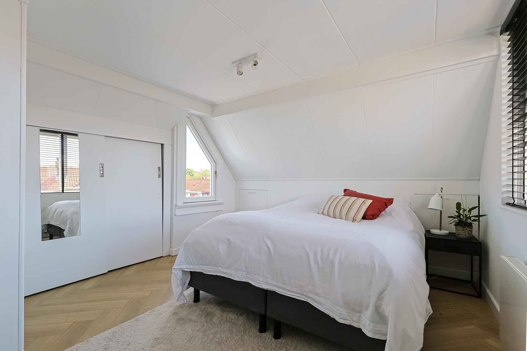Eengezinswoning Vrijstaande woning Bloemhofstraat 2A, Alphen aan den Rijn