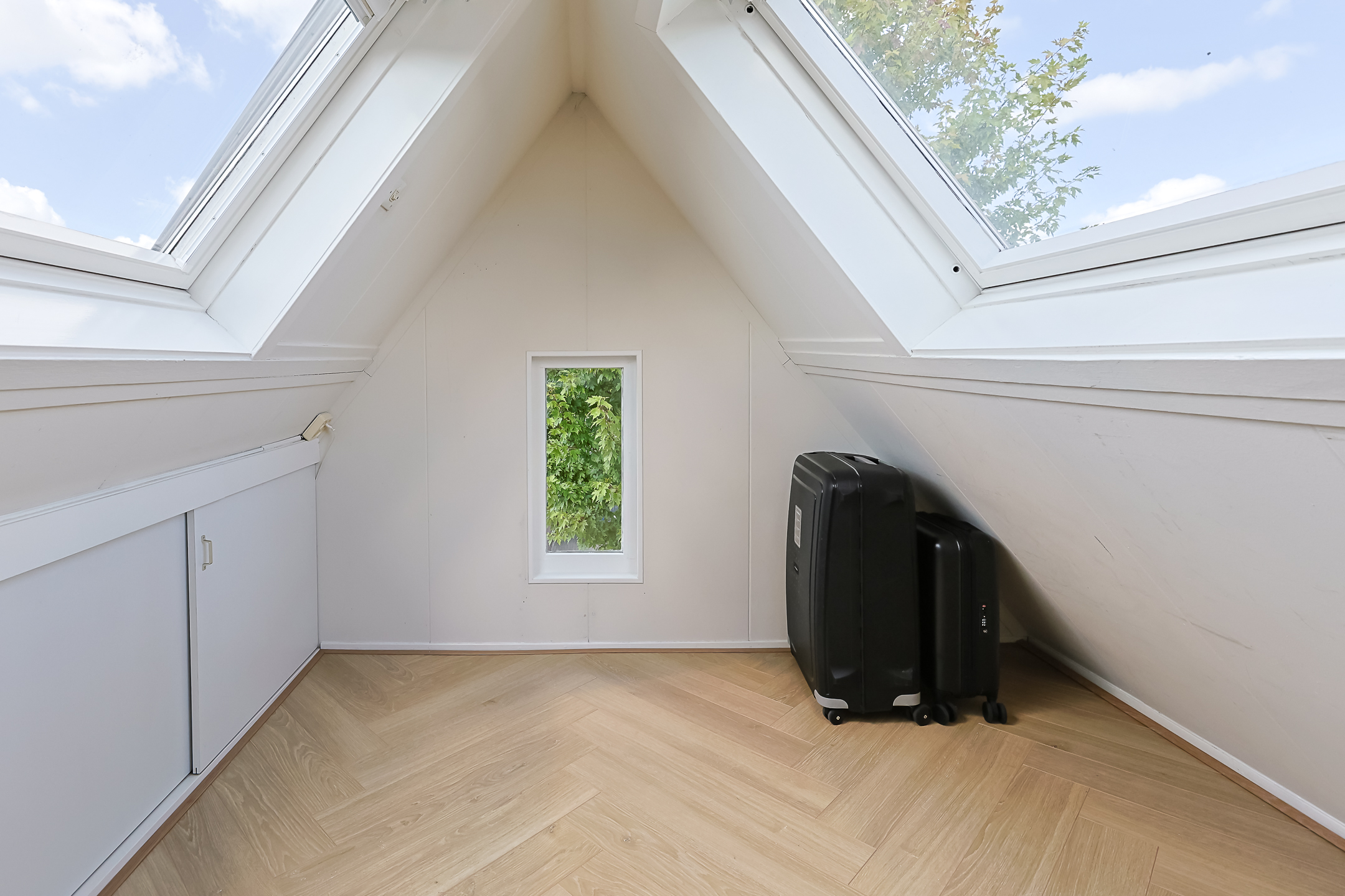 Eengezinswoning Vrijstaande woning Bloemhofstraat 2A, Alphen aan den Rijn