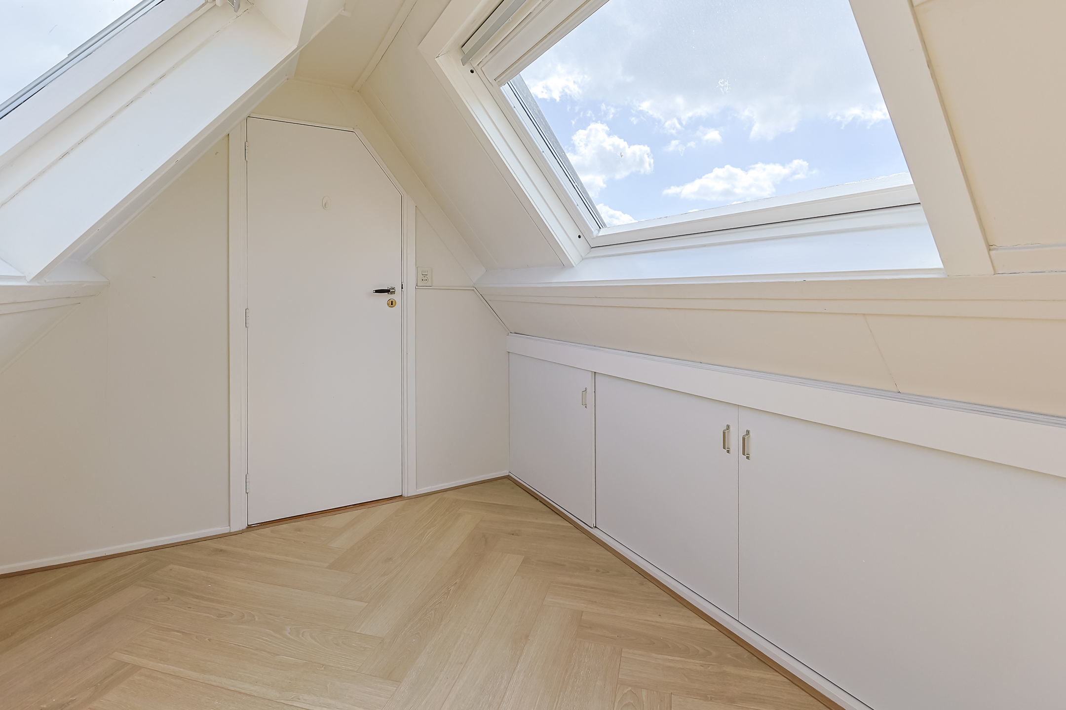 Eengezinswoning Vrijstaande woning Bloemhofstraat 2A, Alphen aan den Rijn