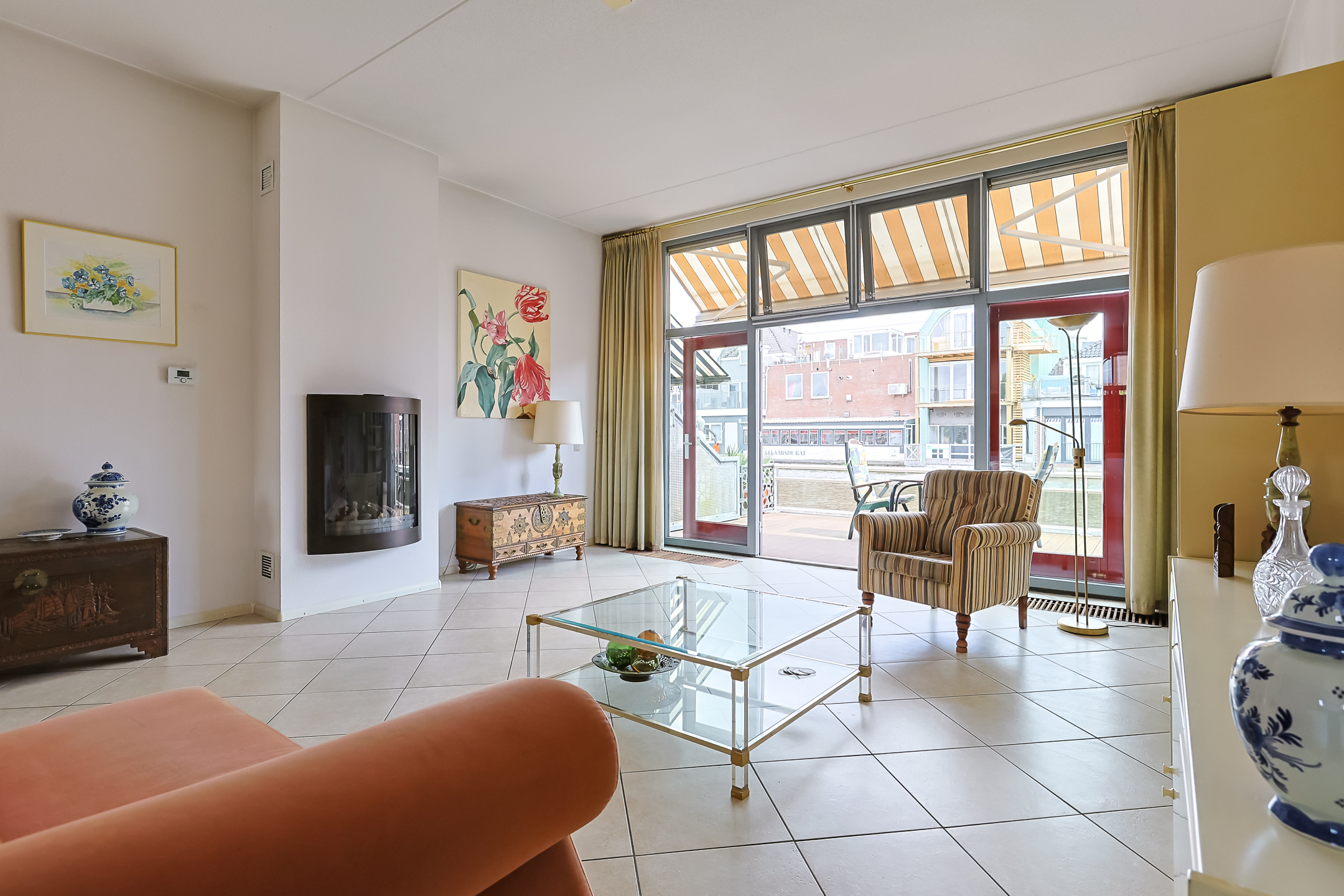 Eengezinswoning Tussenwoning Sint Maartenstraat 12, Alphen aan den Rijn
