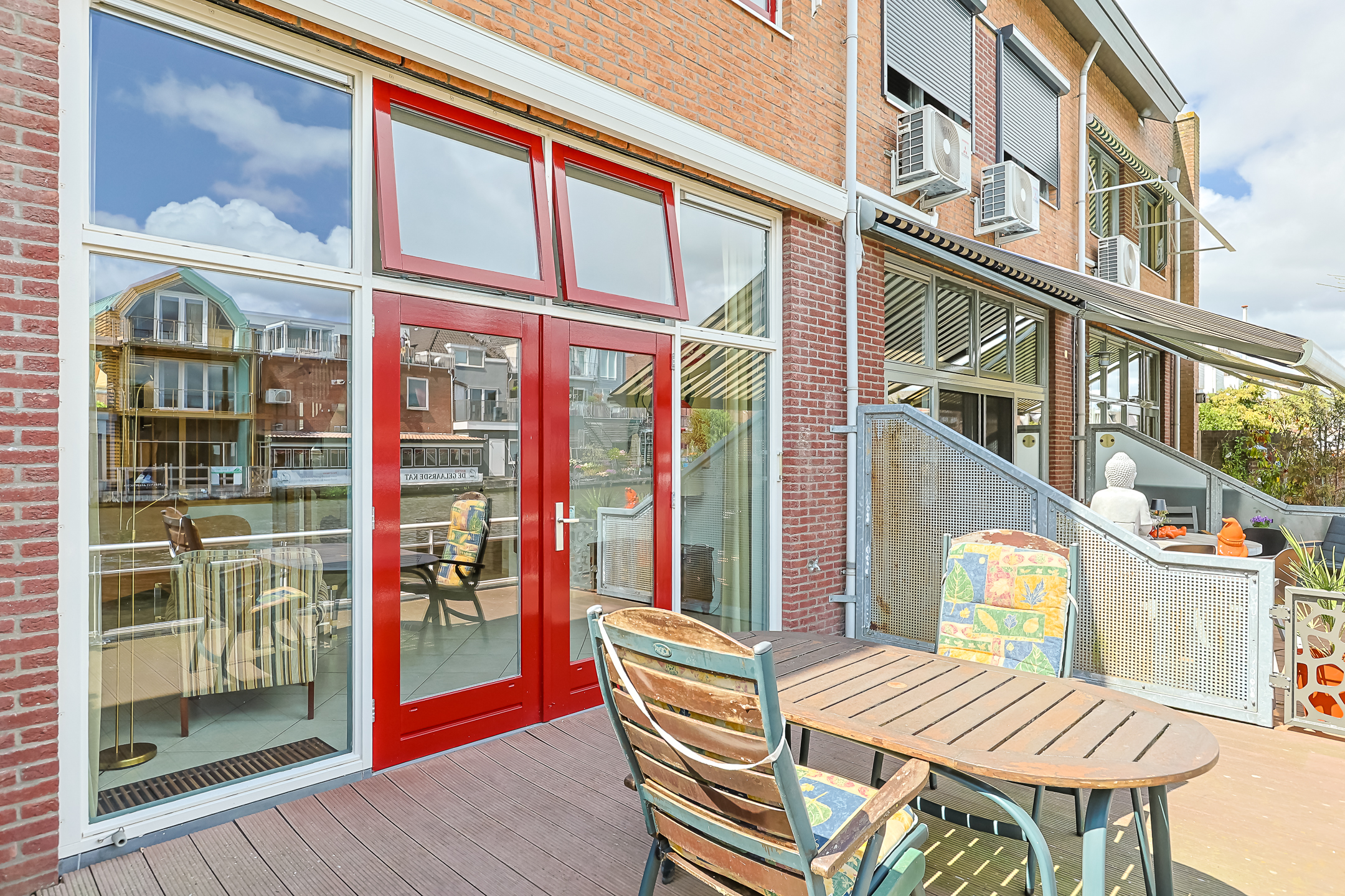 Eengezinswoning Tussenwoning Sint Maartenstraat 12, Alphen aan den Rijn