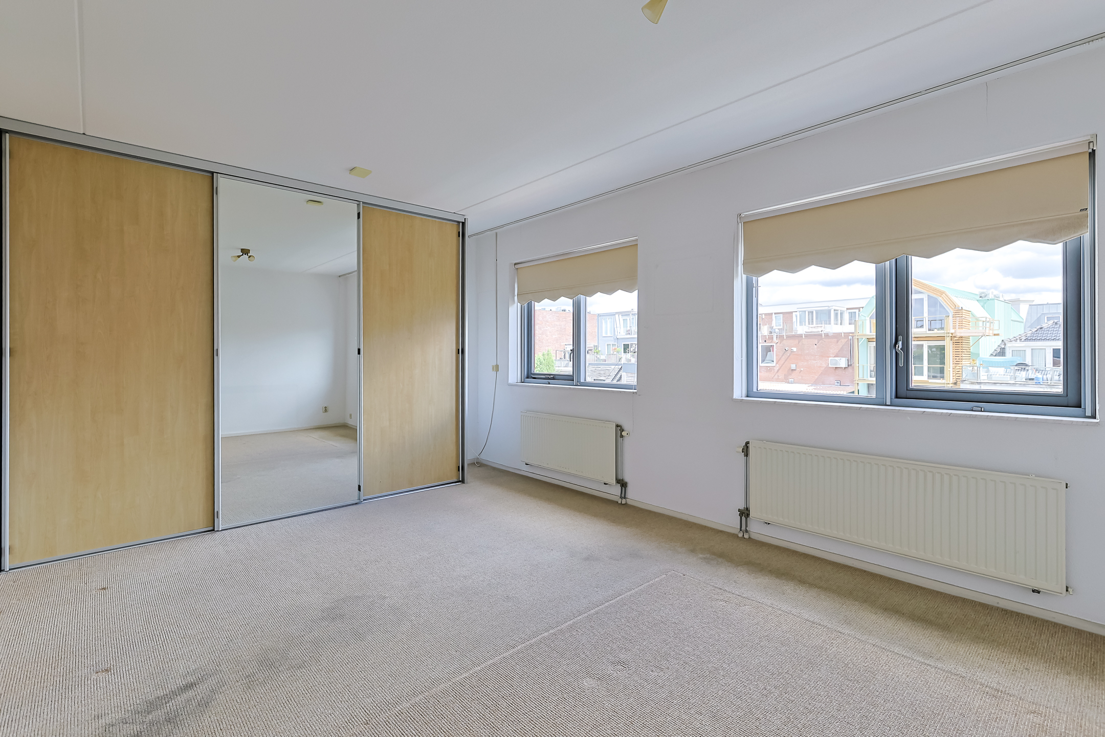 Eengezinswoning Tussenwoning Sint Maartenstraat 12, Alphen aan den Rijn