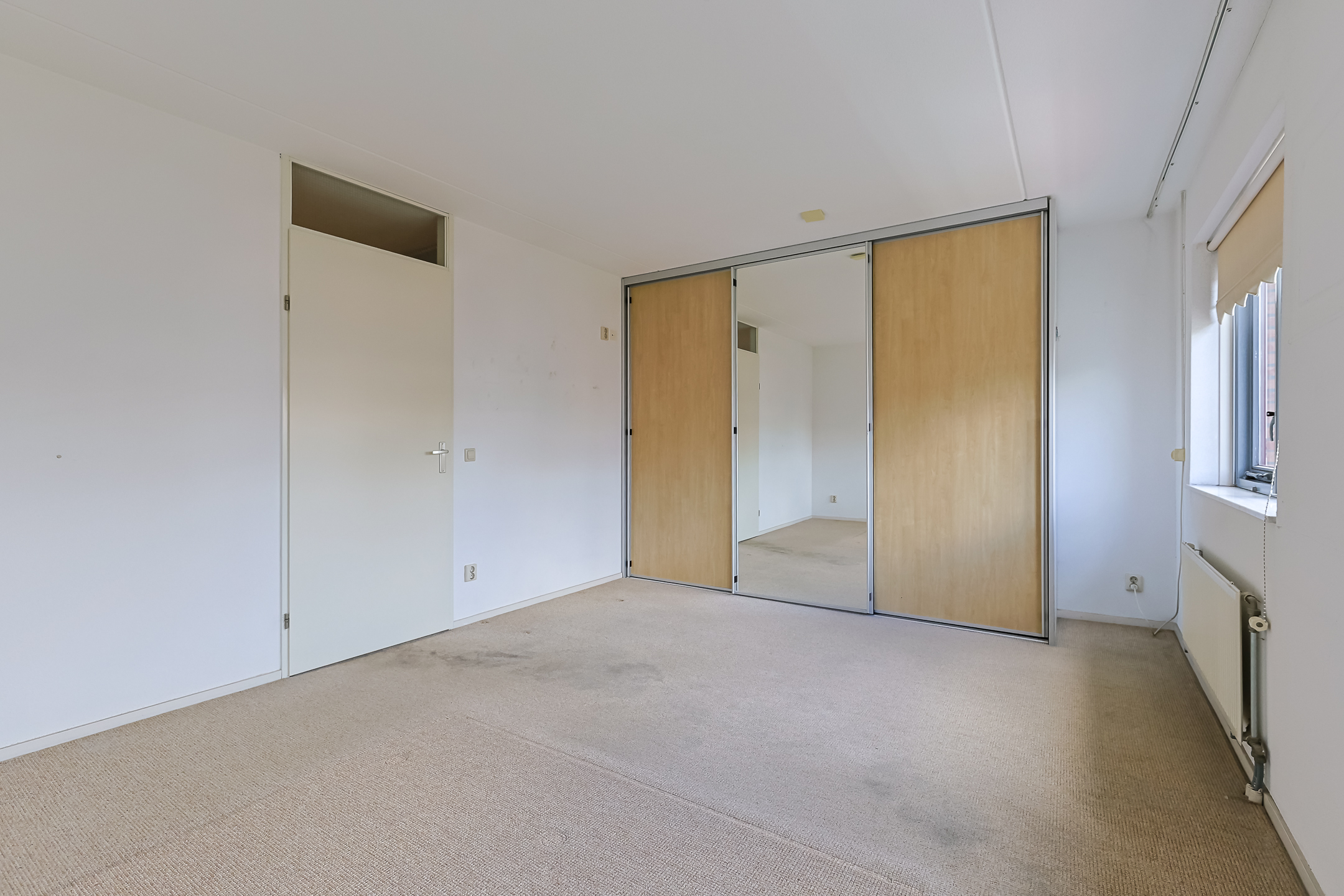 Eengezinswoning Tussenwoning Sint Maartenstraat 12, Alphen aan den Rijn