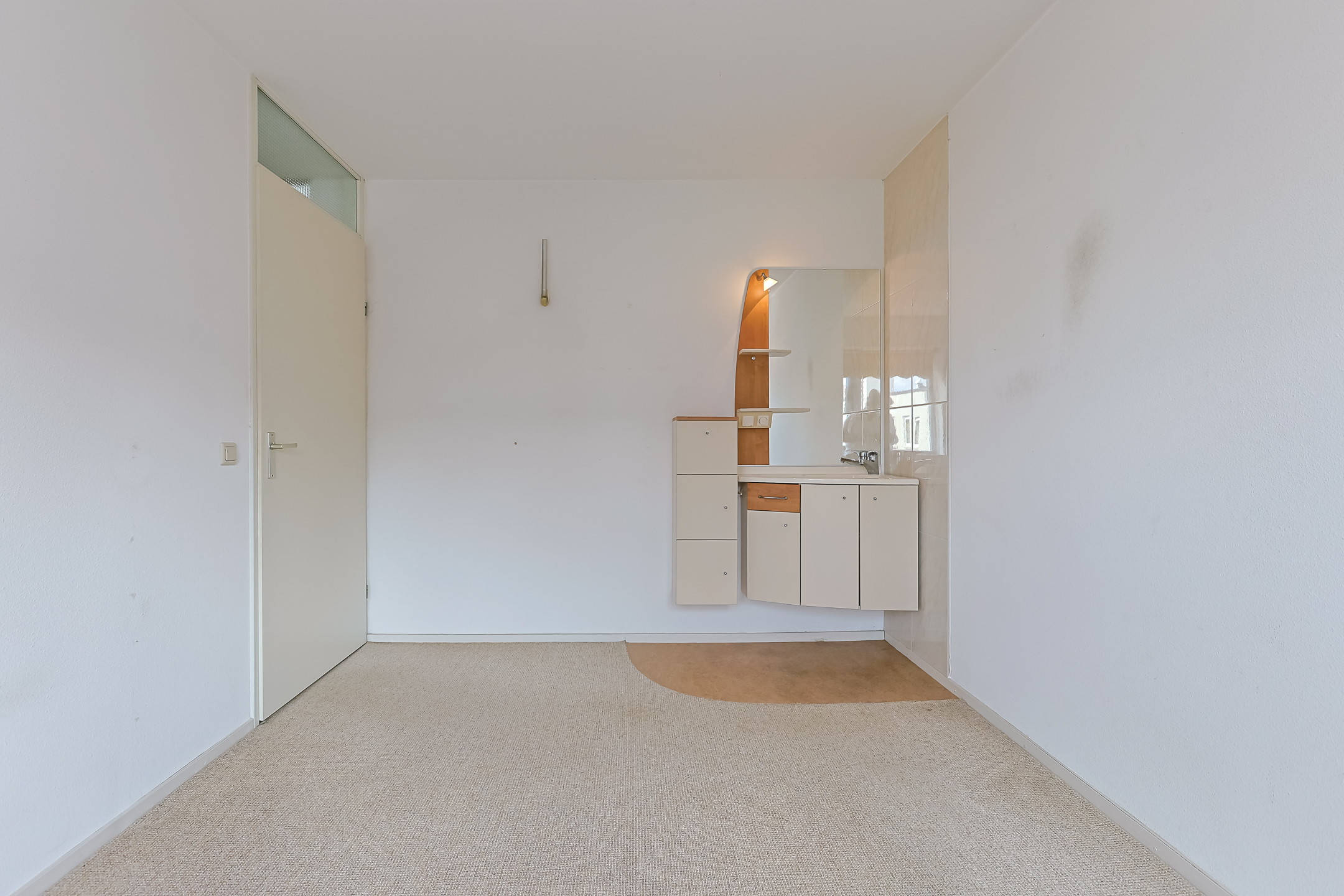 Eengezinswoning Tussenwoning Sint Maartenstraat 12, Alphen aan den Rijn