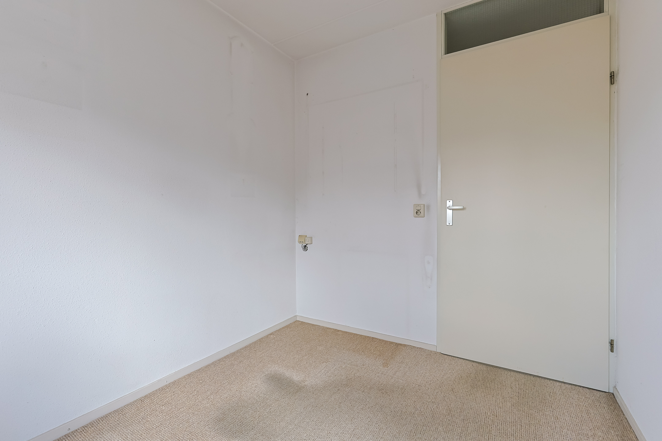 Eengezinswoning Tussenwoning Sint Maartenstraat 12, Alphen aan den Rijn