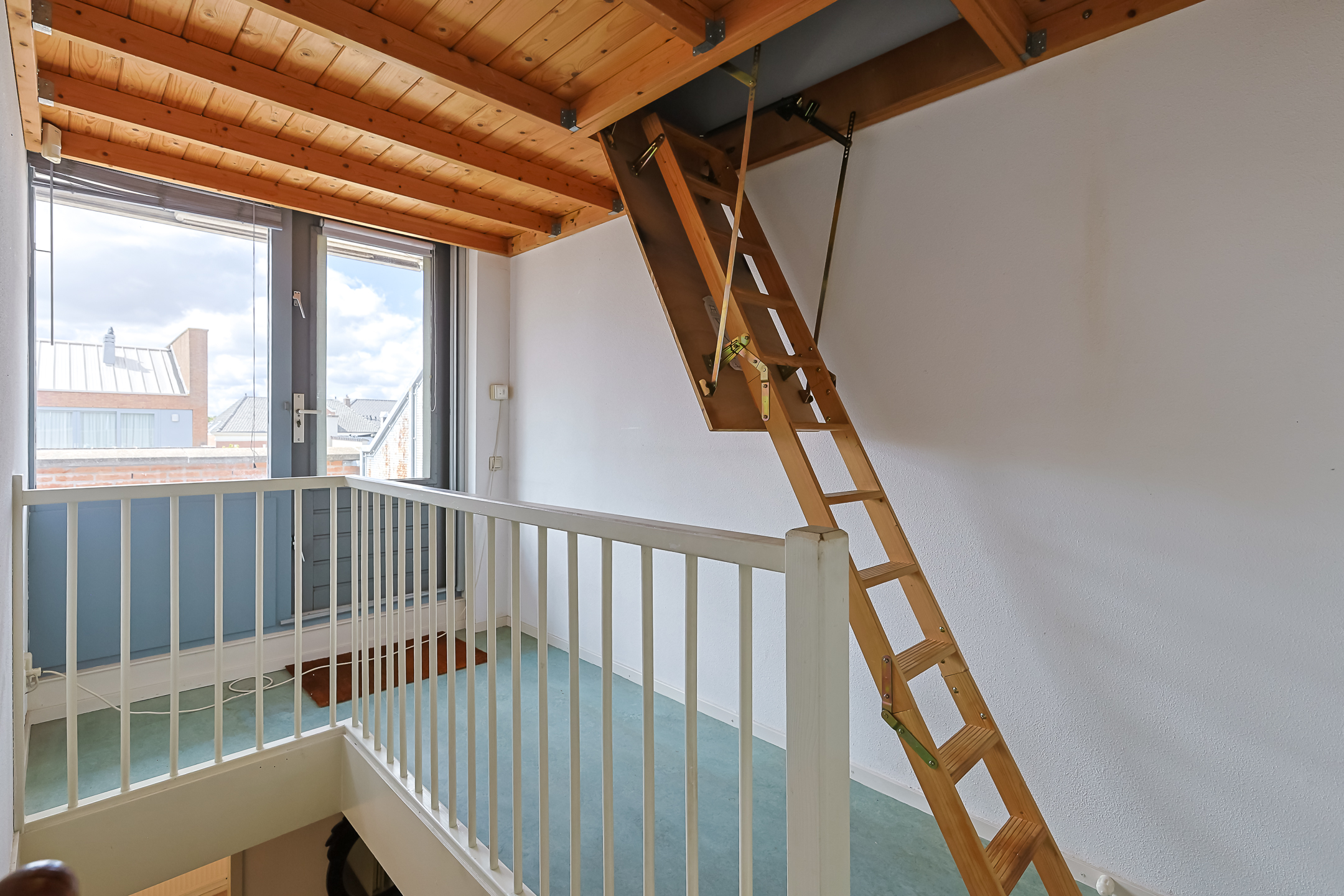 Eengezinswoning Tussenwoning Sint Maartenstraat 12, Alphen aan den Rijn