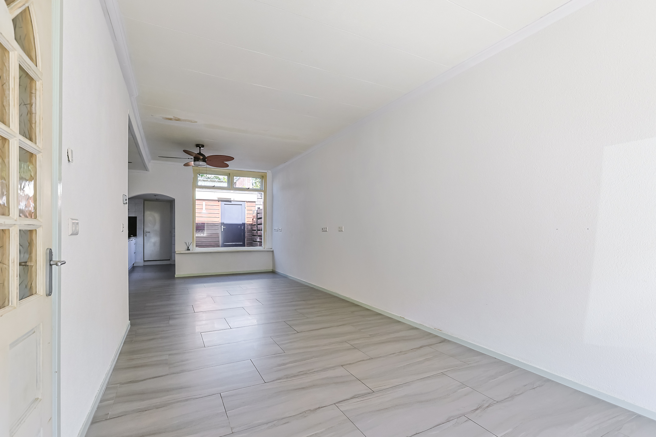 Eengezinswoning Tussenwoning Oranjestraat 46, Alphen aan den Rijn