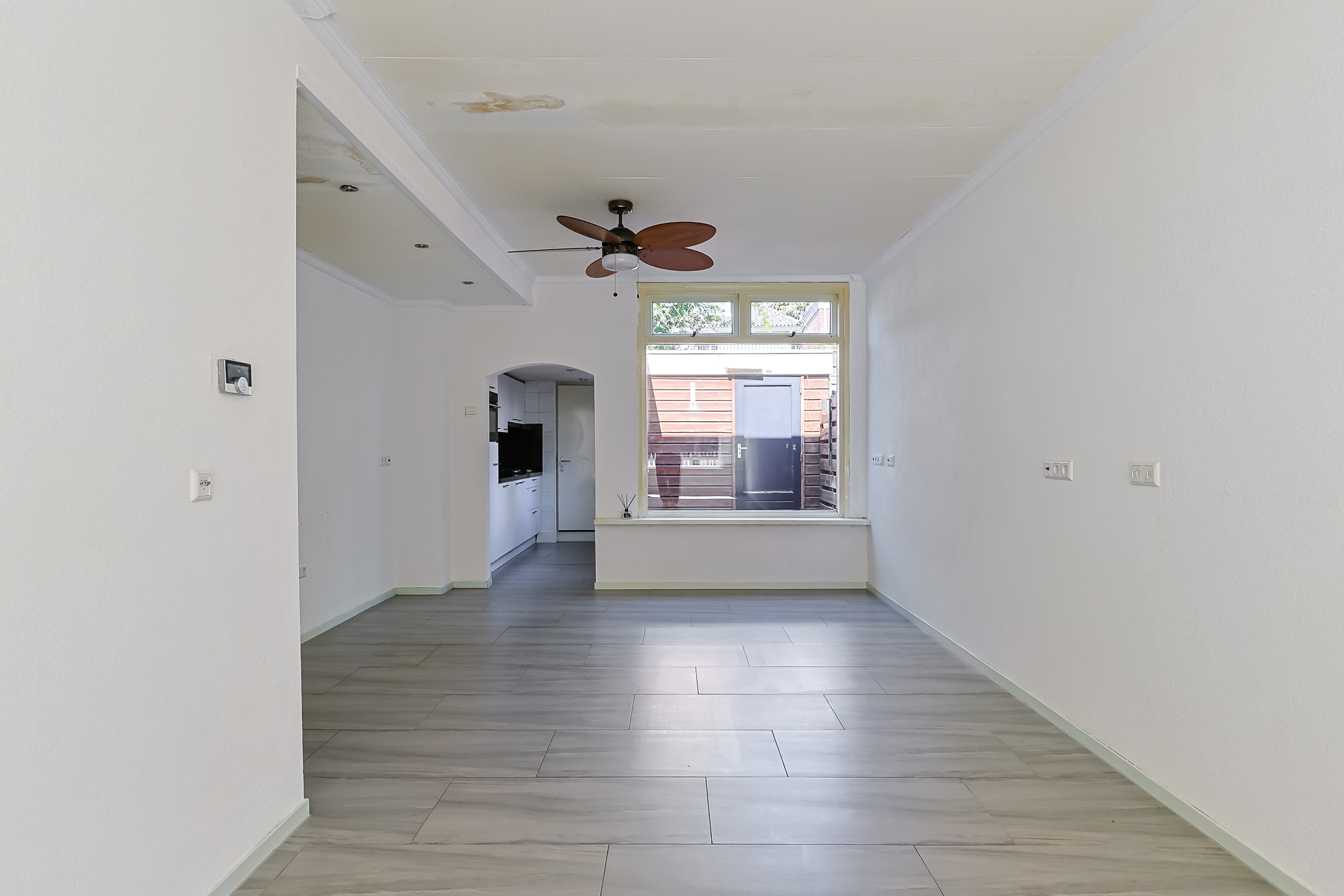 Eengezinswoning Tussenwoning Oranjestraat 46, Alphen aan den Rijn
