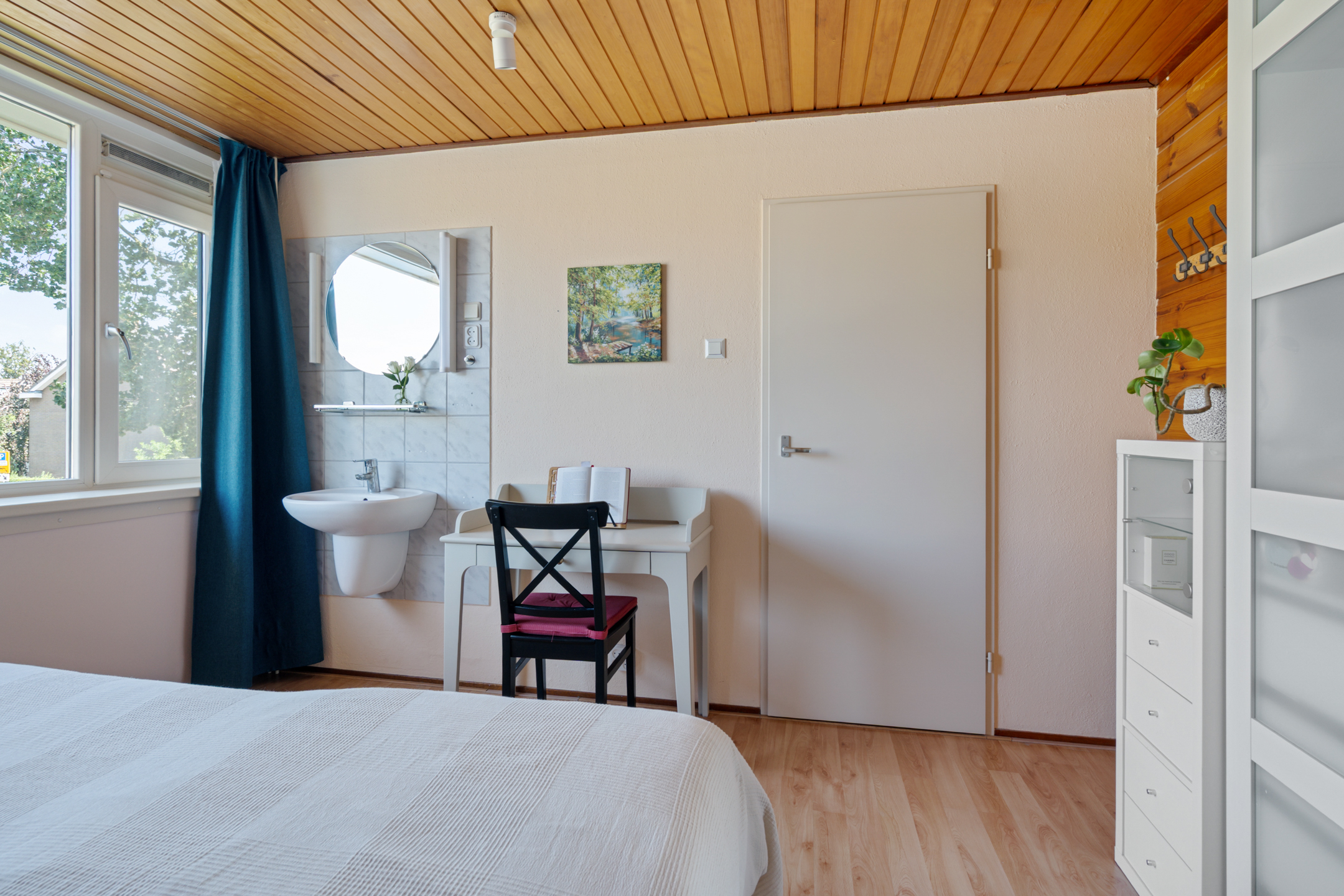 Eengezinswoning Tussenwoning Van Woudeweg 28, Woubrugge