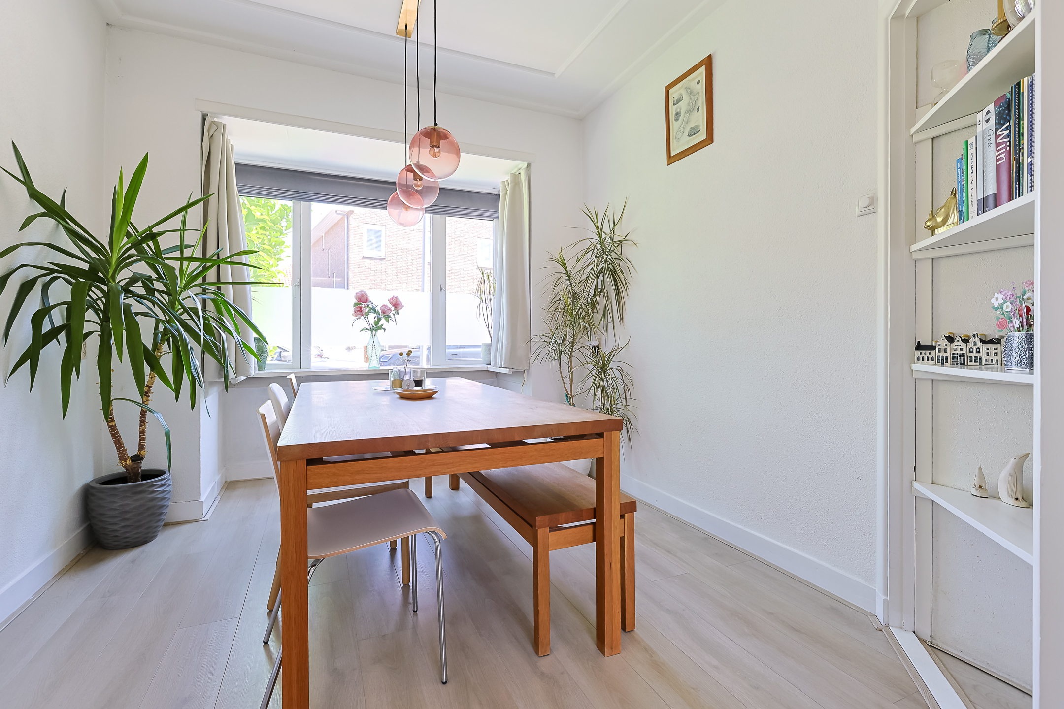 Eengezinswoning Hoekwoning Hortensiastraat 1A, Alphen aan den Rijn