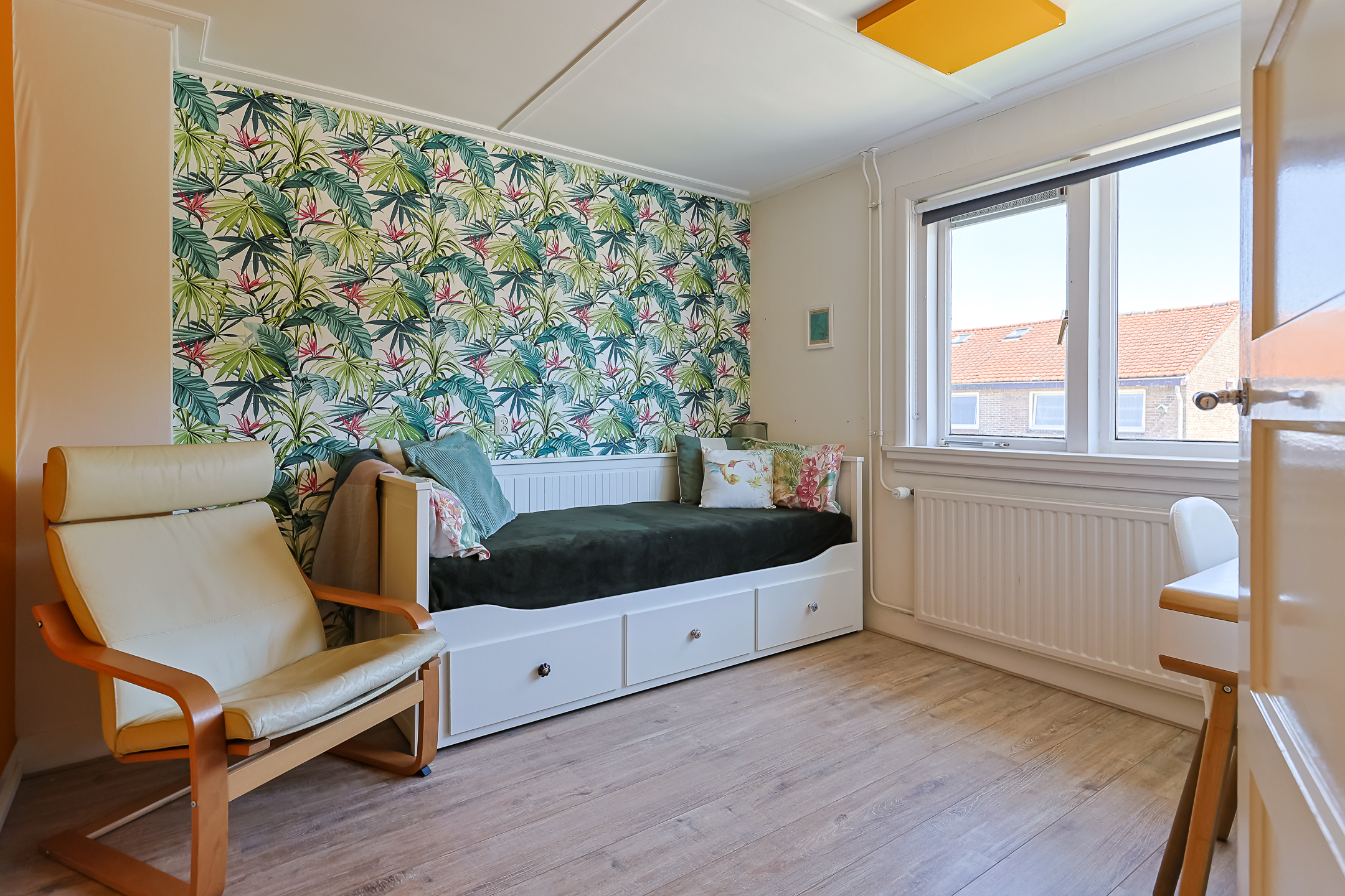 Eengezinswoning Hoekwoning Hortensiastraat 1A, Alphen aan den Rijn
