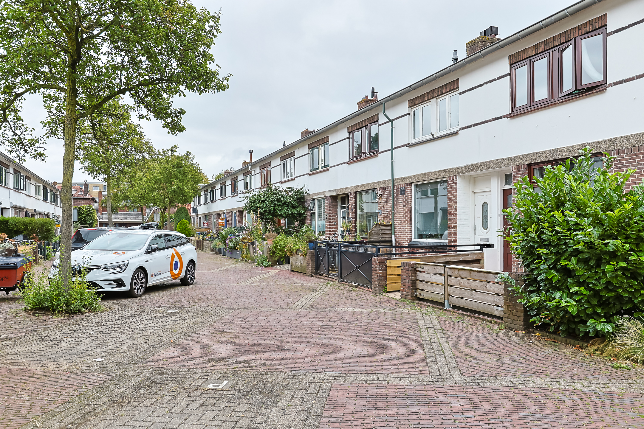 Eengezinswoning Tussenwoning Leliestraat 8, Alphen aan den Rijn