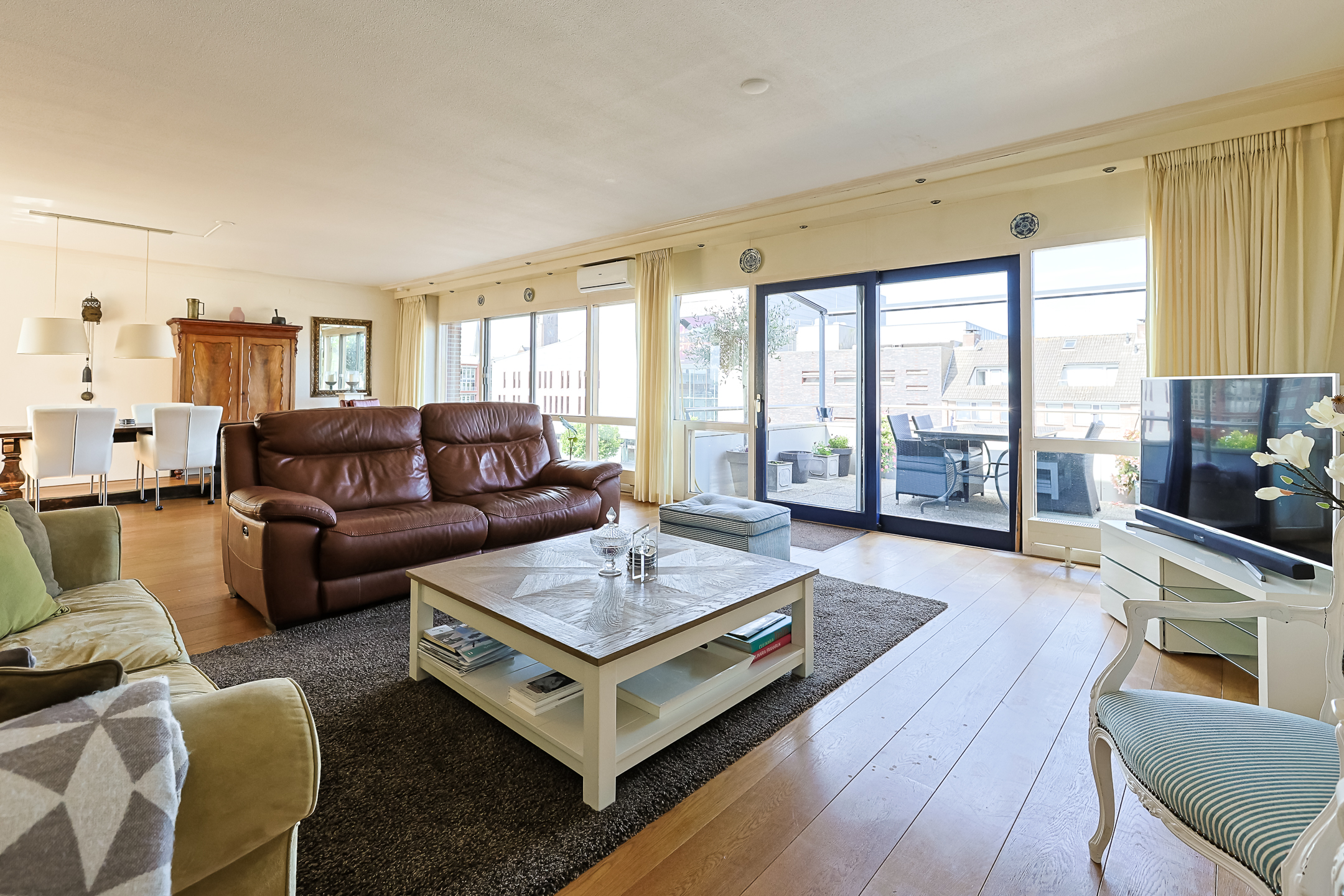 Penthouse Appartement Van Mandersloostraat 43C, Alphen aan den Rijn