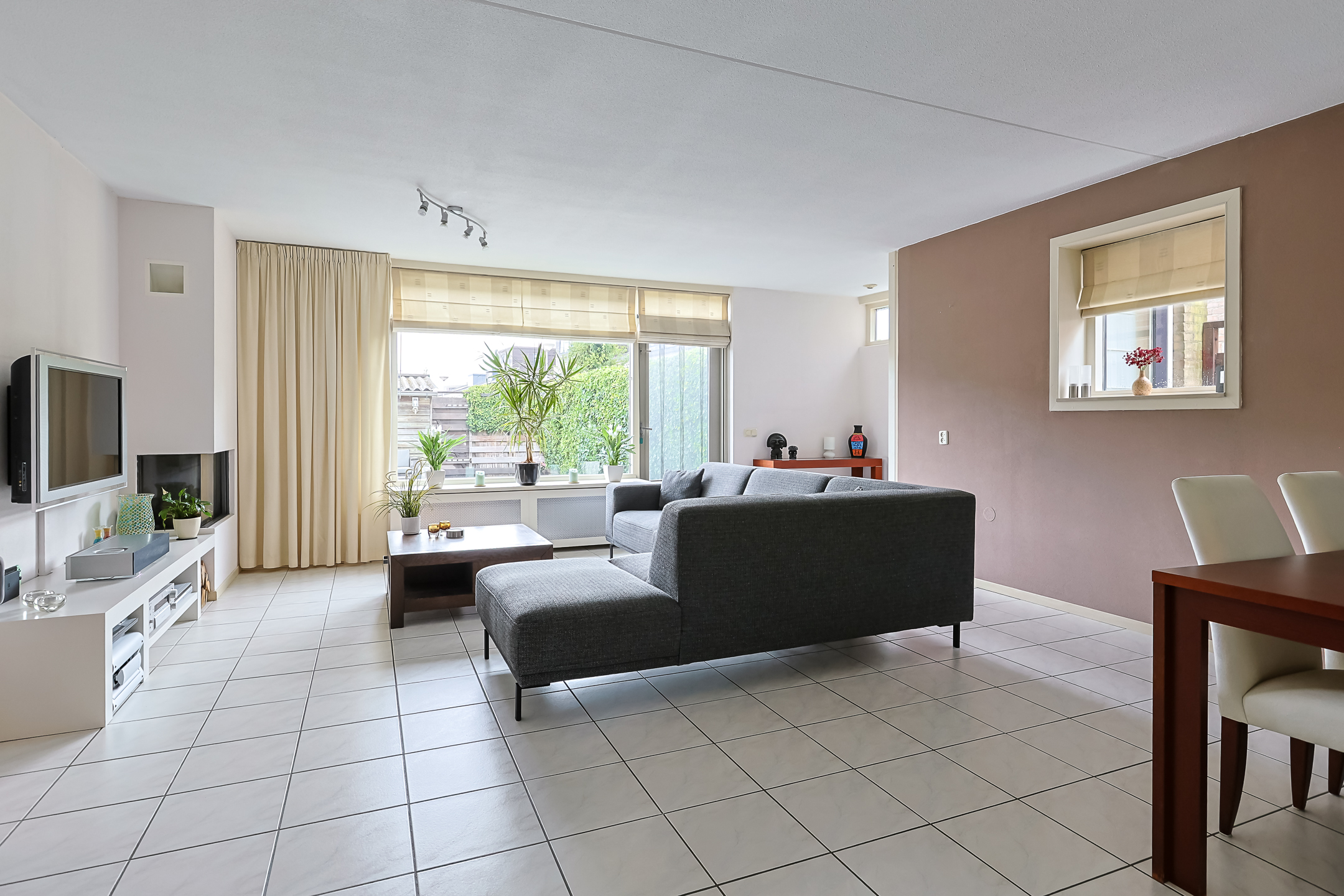 Eengezinswoning Eindwoning Zuiderkeerkring 231, Alphen aan den Rijn