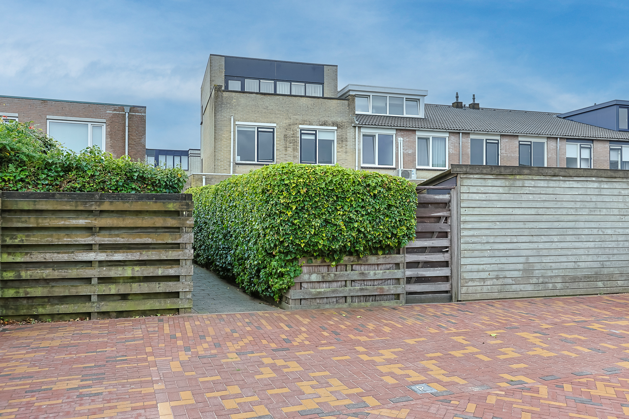 Eengezinswoning Eindwoning Zuiderkeerkring 231, Alphen aan den Rijn