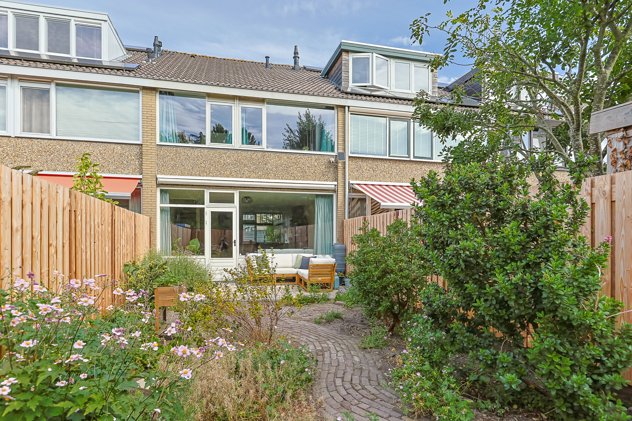 Eengezinswoning Tussenwoning Grashof 4, Alphen aan den Rijn
