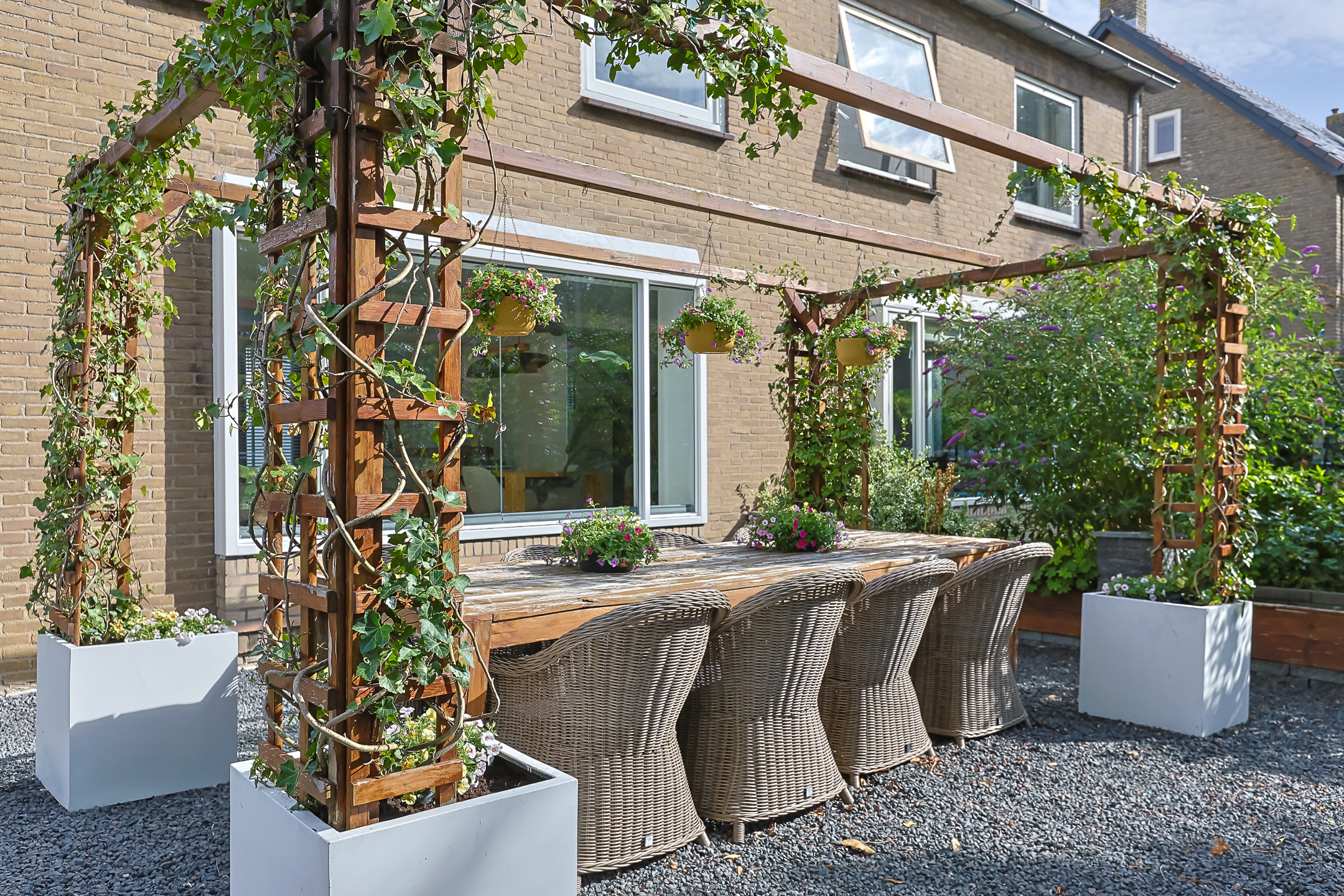Eengezinswoning Geschakelde woning Anna Van Burenlaan 12, Alphen aan den Rijn