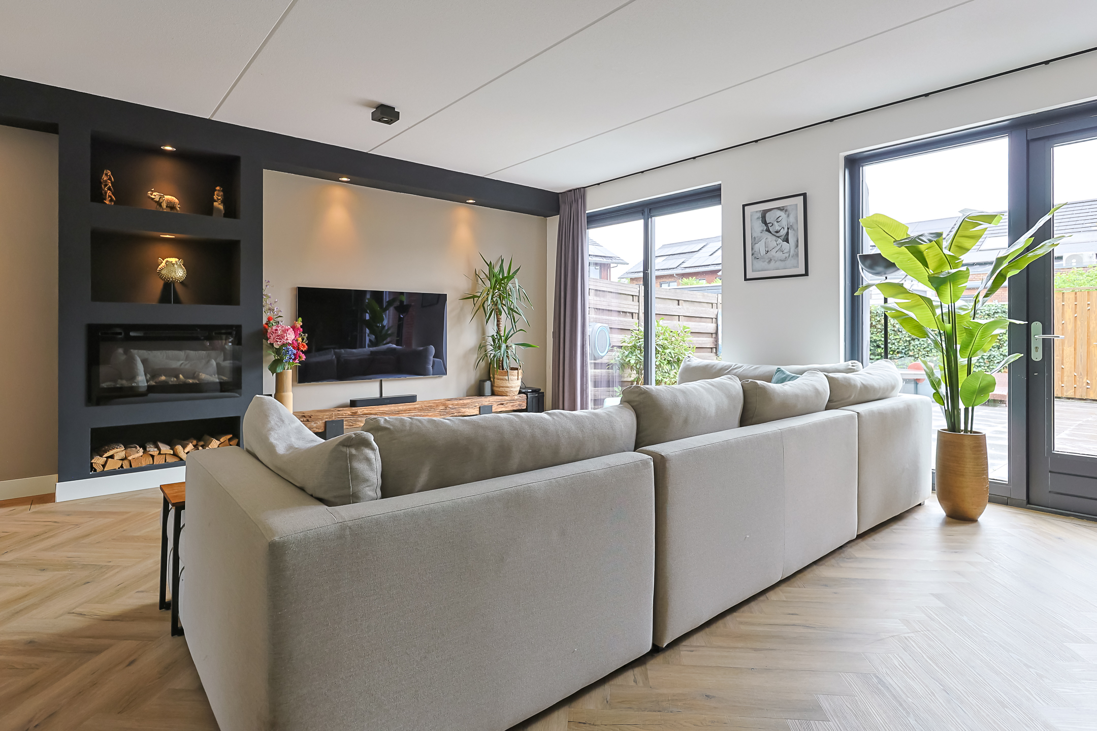 Eengezinswoning Twee onder een kapwoning Lisdodde 96, Alphen aan den Rijn