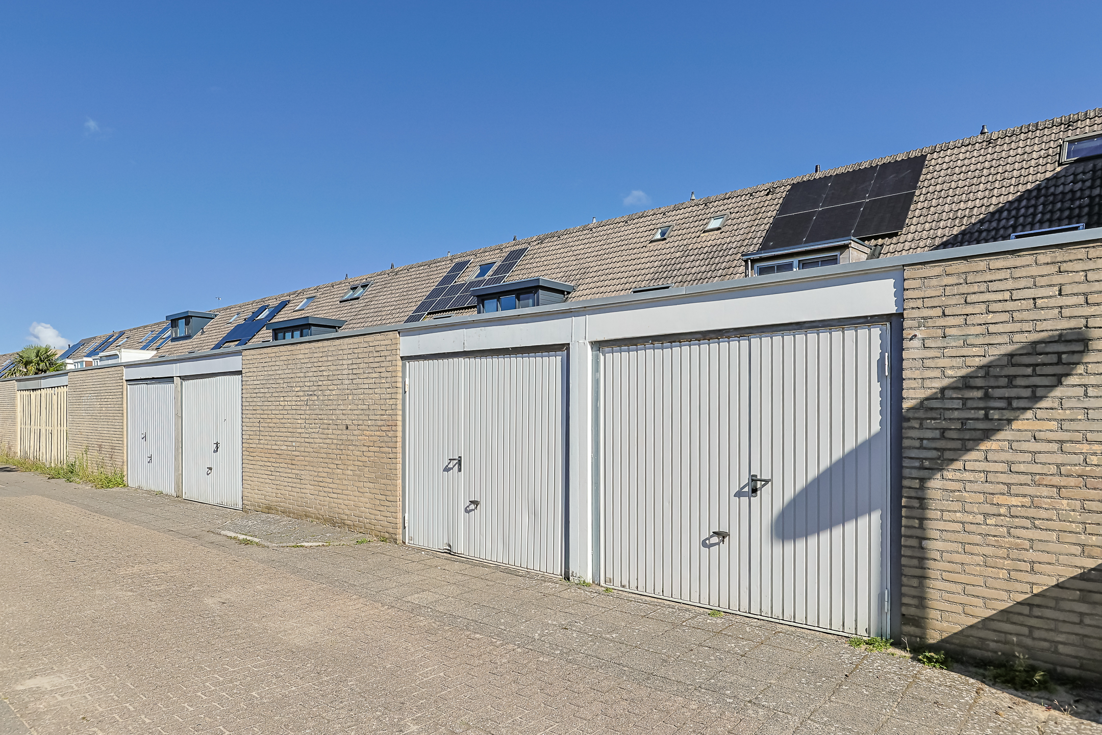 Eengezinswoning Tussenwoning Aalhorst 158, Alphen aan den Rijn