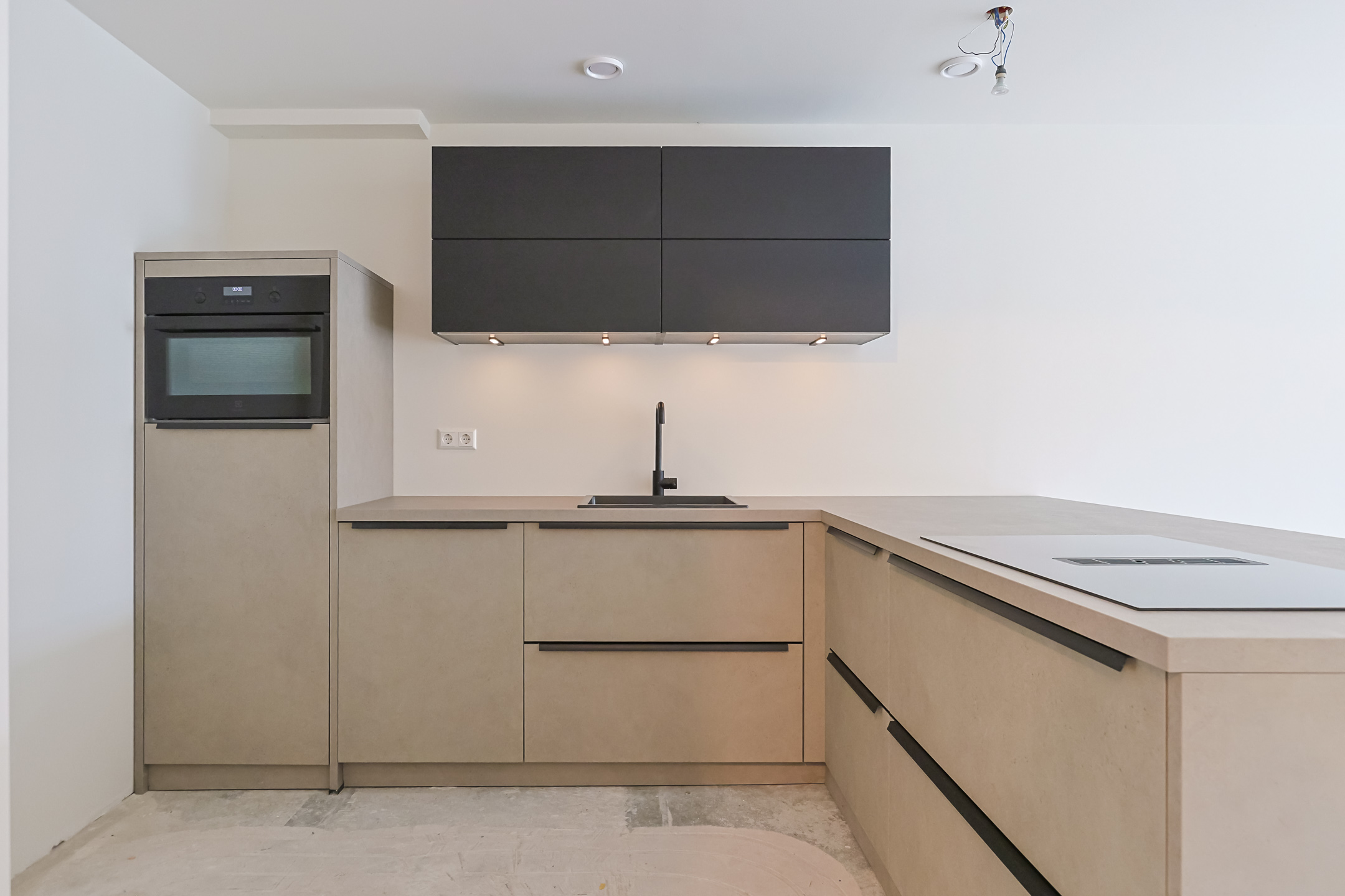 Benedenwoning Appartement Raadhuisstraat 241, Alphen aan den Rijn