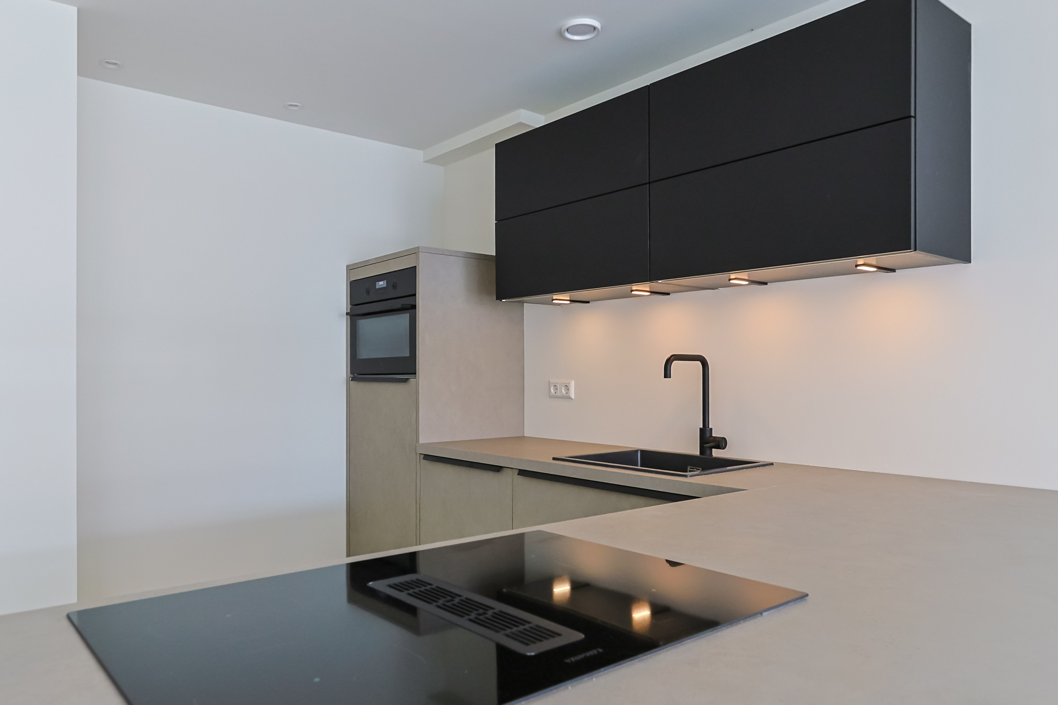 Benedenwoning Appartement Raadhuisstraat 241, Alphen aan den Rijn