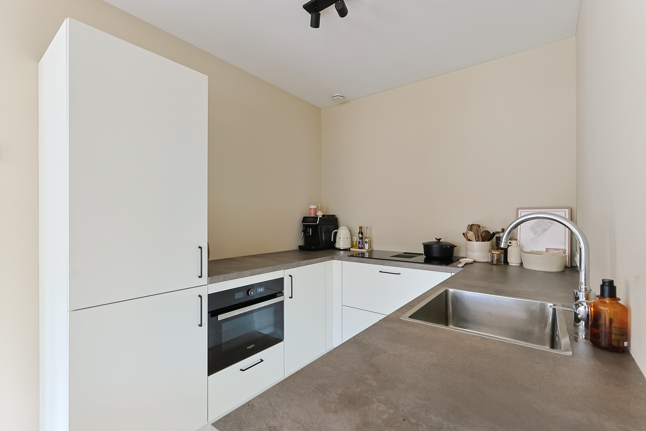 Eengezinswoning Tussenwoning Dorpsstraat 28, Aarlanderveen