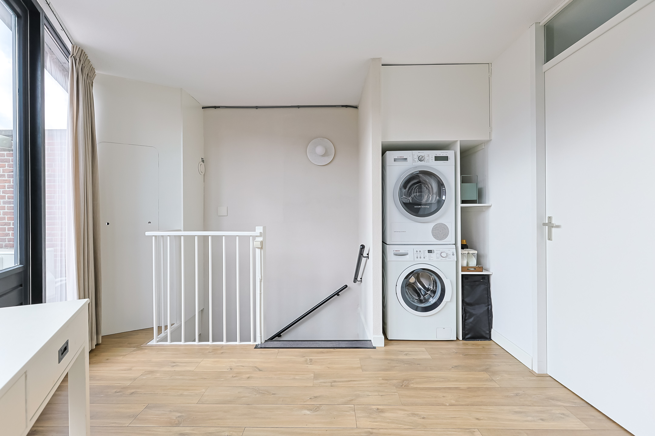 Eengezinswoning Tussenwoning Polderpeil 123, Alphen aan den Rijn