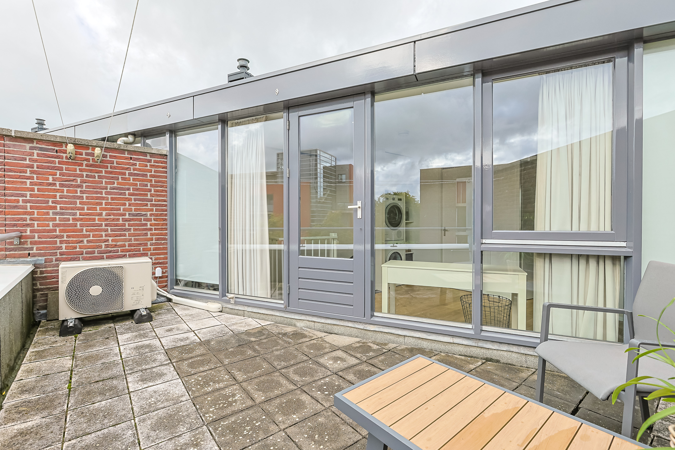 Eengezinswoning Tussenwoning Polderpeil 123, Alphen aan den Rijn