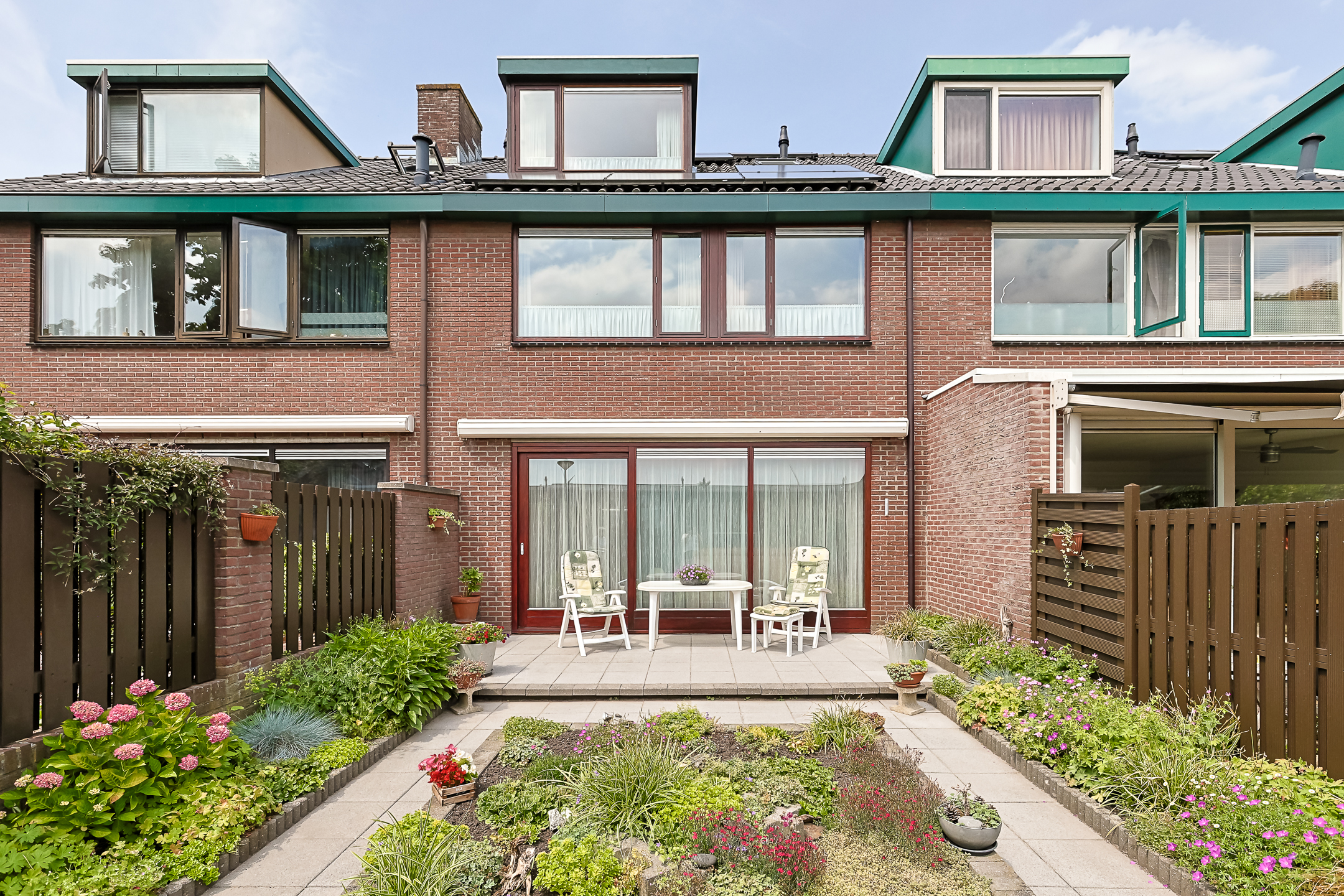 Eengezinswoning Tussenwoning Prins Bernhardstraat 63, Koudekerk aan den Rijn