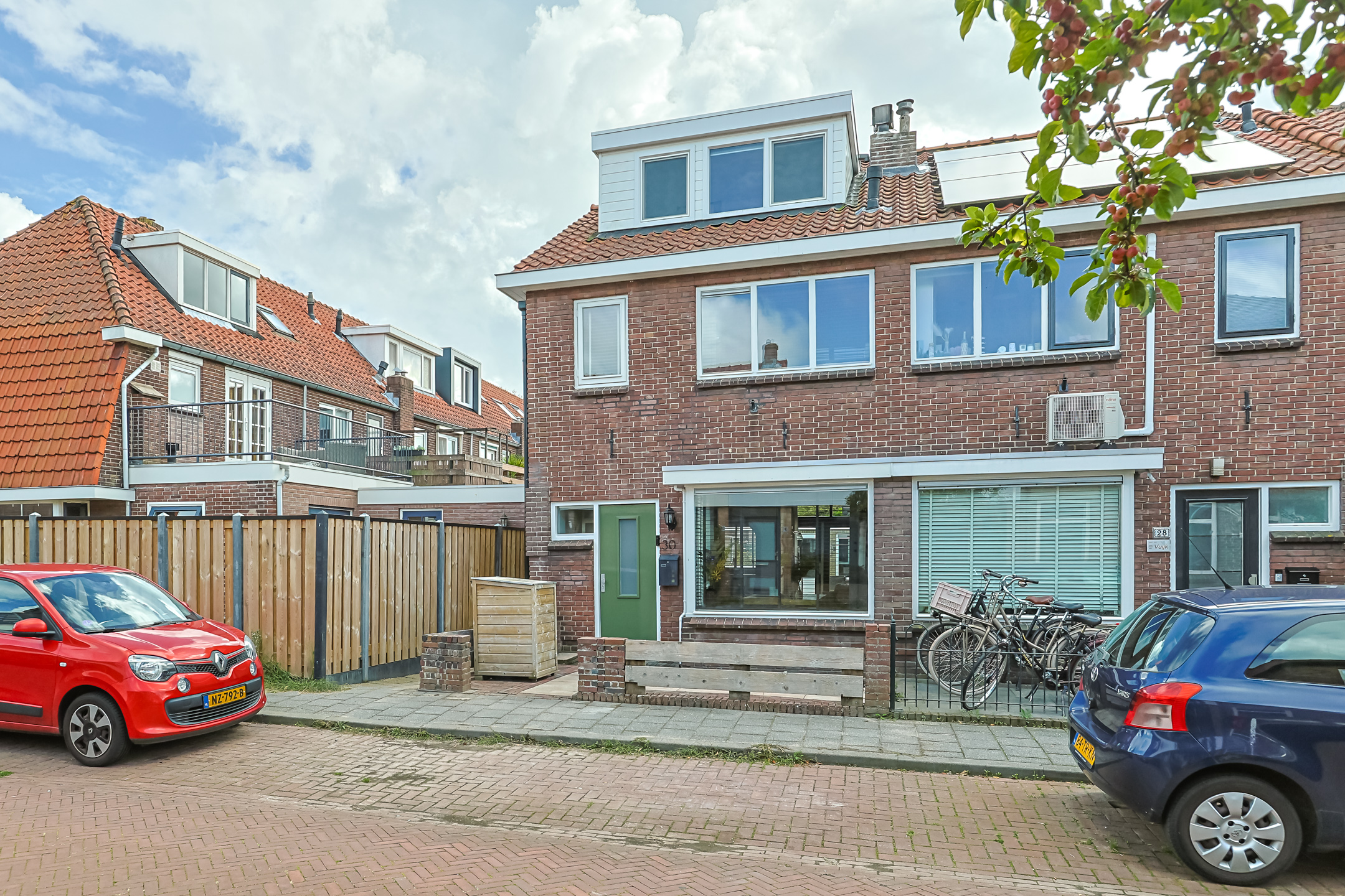 Eengezinswoning Eindwoning Nieuwstraat 30, Alphen aan den Rijn