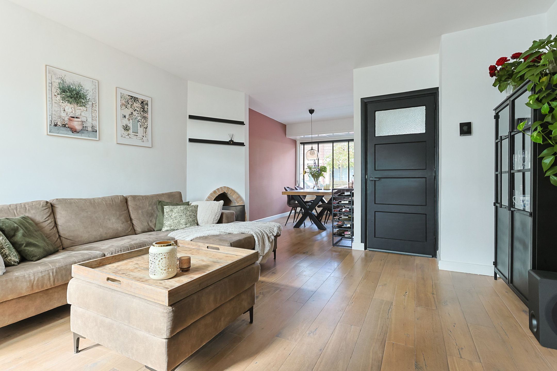 Eengezinswoning Eindwoning Nieuwstraat 30, Alphen aan den Rijn