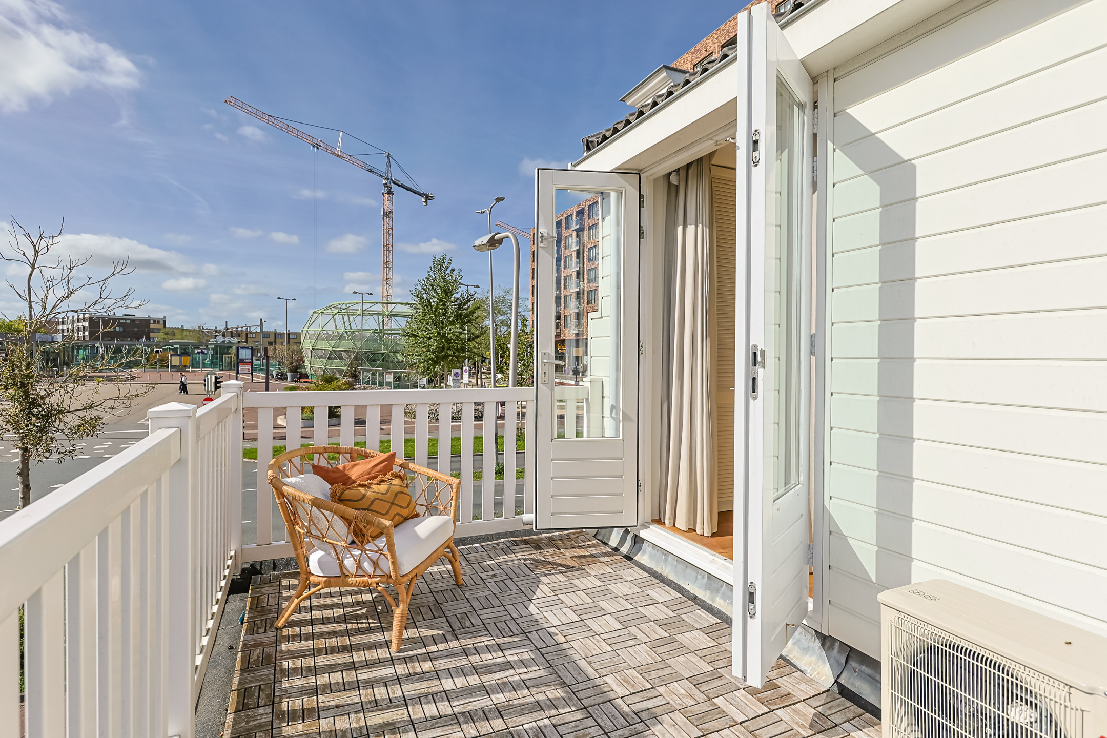 Eengezinswoning Eindwoning Stationsstraat 39, Alphen aan den Rijn