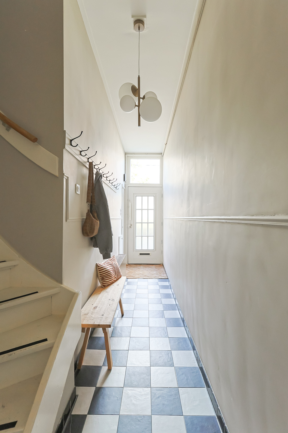Eengezinswoning Eindwoning Stationsstraat 39, Alphen aan den Rijn