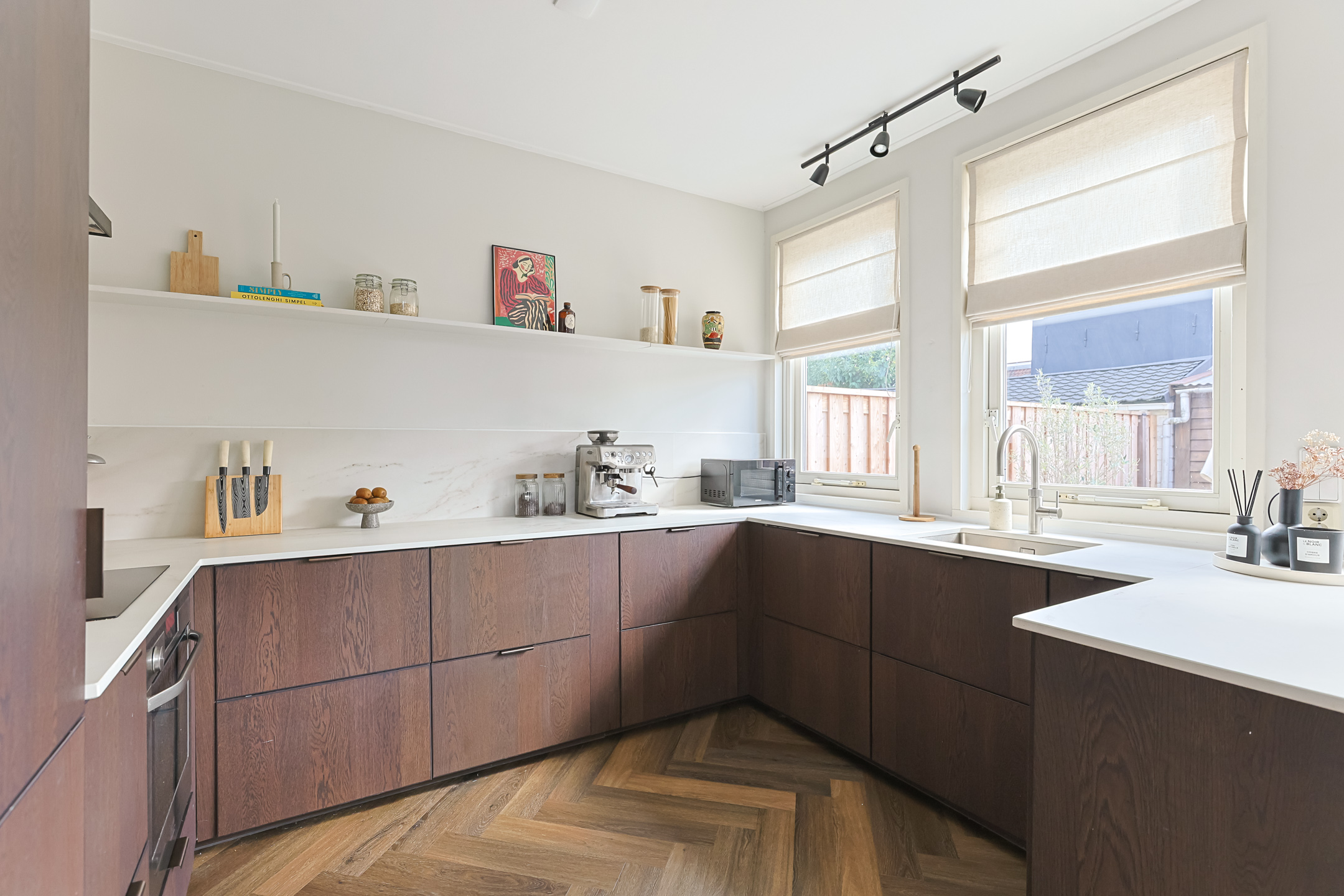 Eengezinswoning Eindwoning Stationsstraat 39, Alphen aan den Rijn
