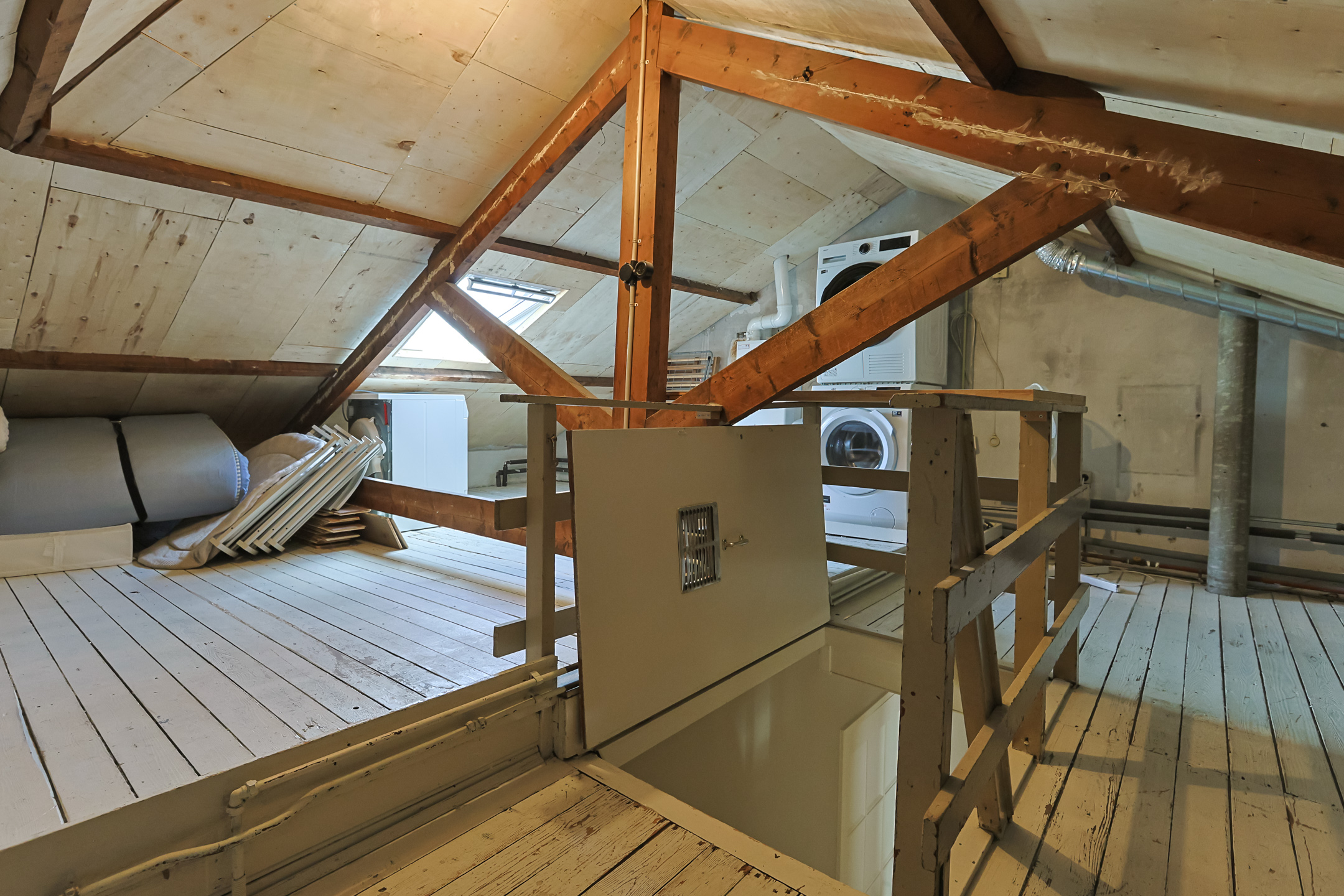 Eengezinswoning Eindwoning Stationsstraat 39, Alphen aan den Rijn