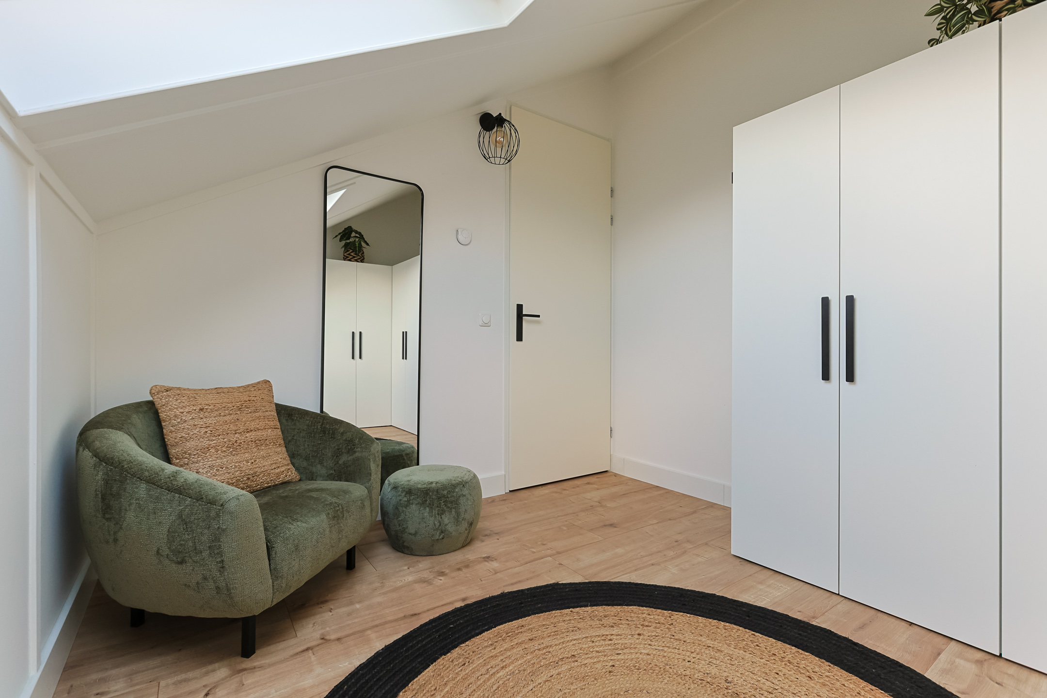 Eengezinswoning Tussenwoning Lisdodde 86, Alphen aan den Rijn