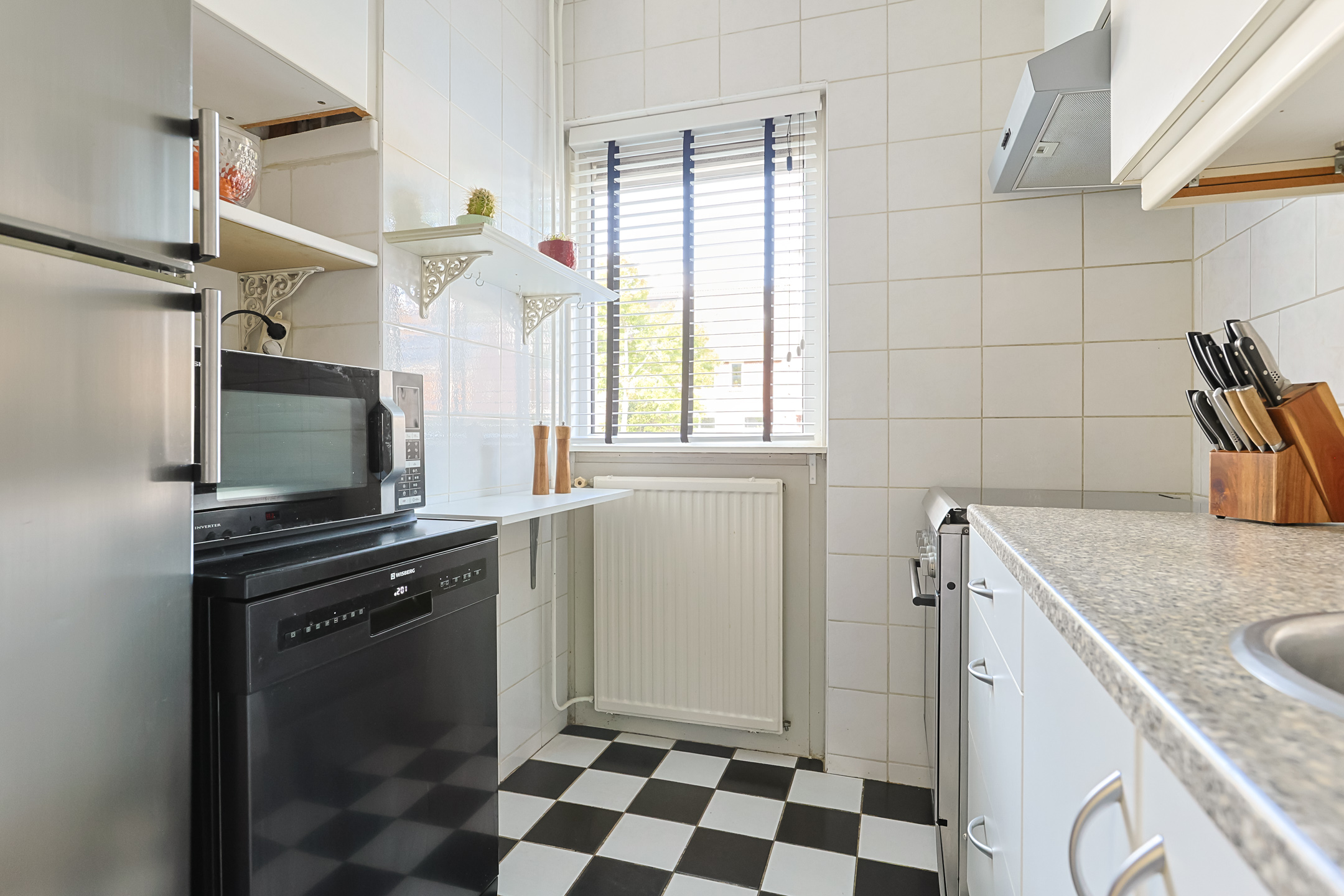 Eengezinswoning Tussenwoning Aalhorst 98, Alphen aan den Rijn